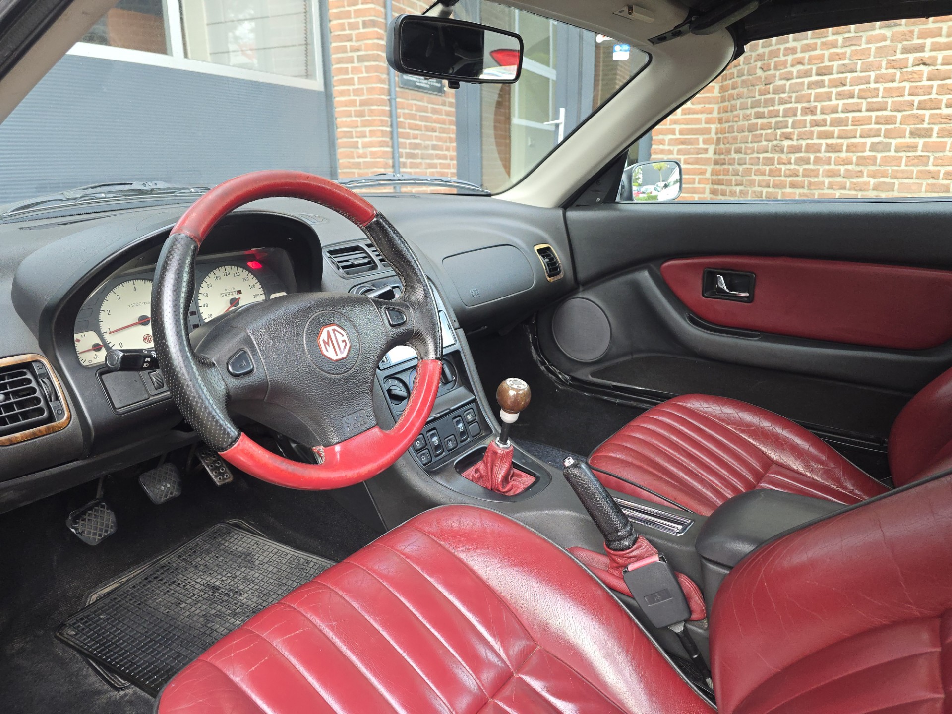 Foto van MG MGF