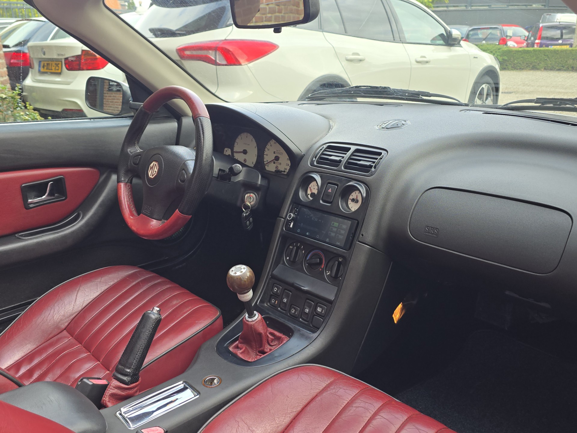 Foto van MG MGF