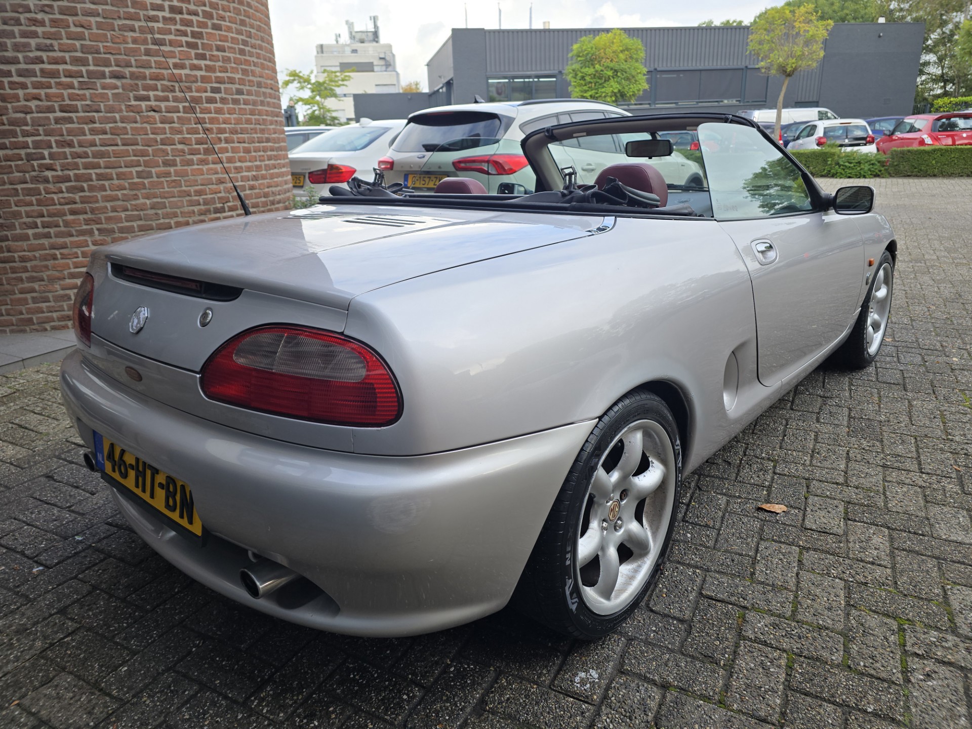 Foto van MG MGF