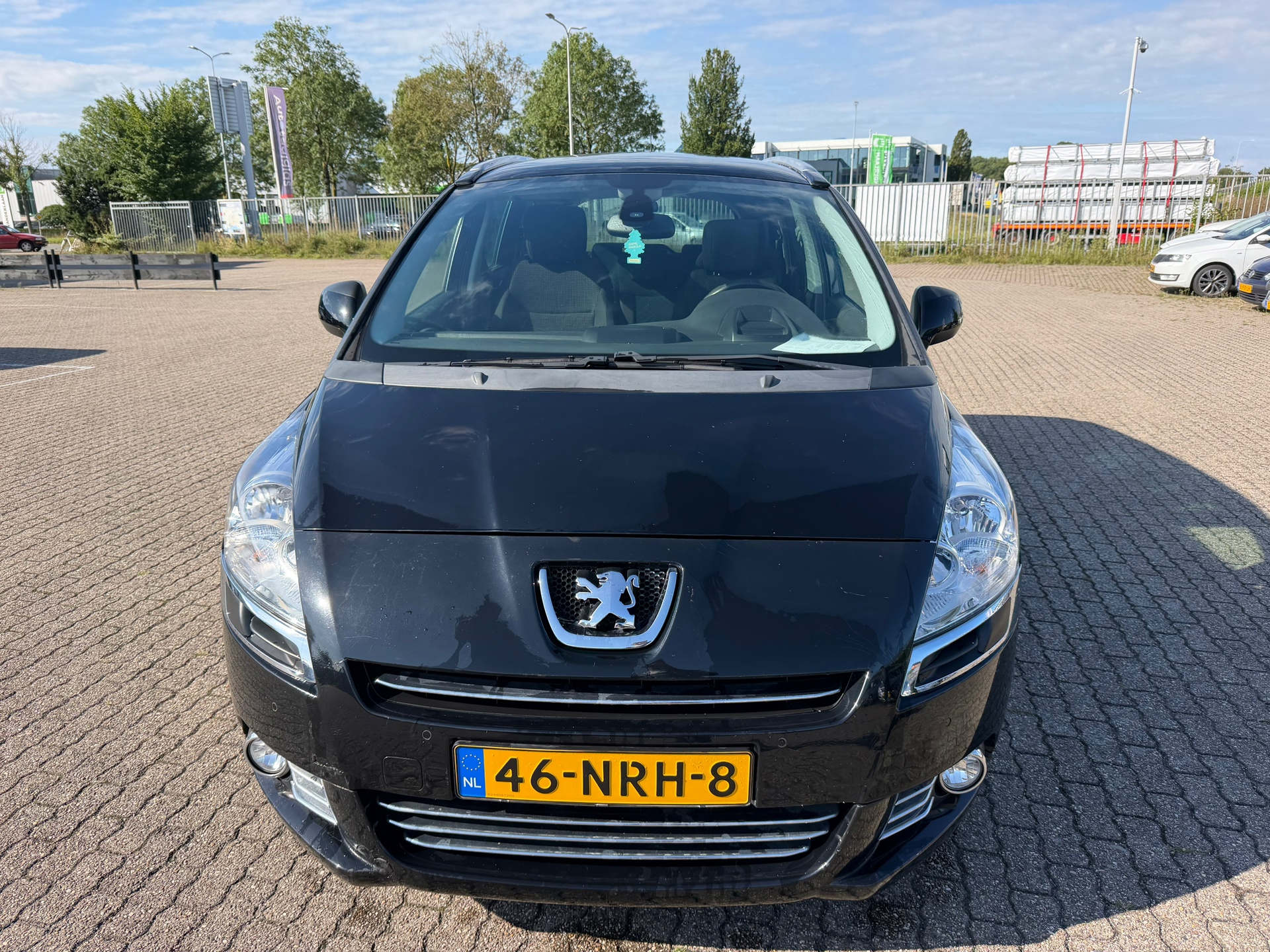 Foto van Peugeot 5008