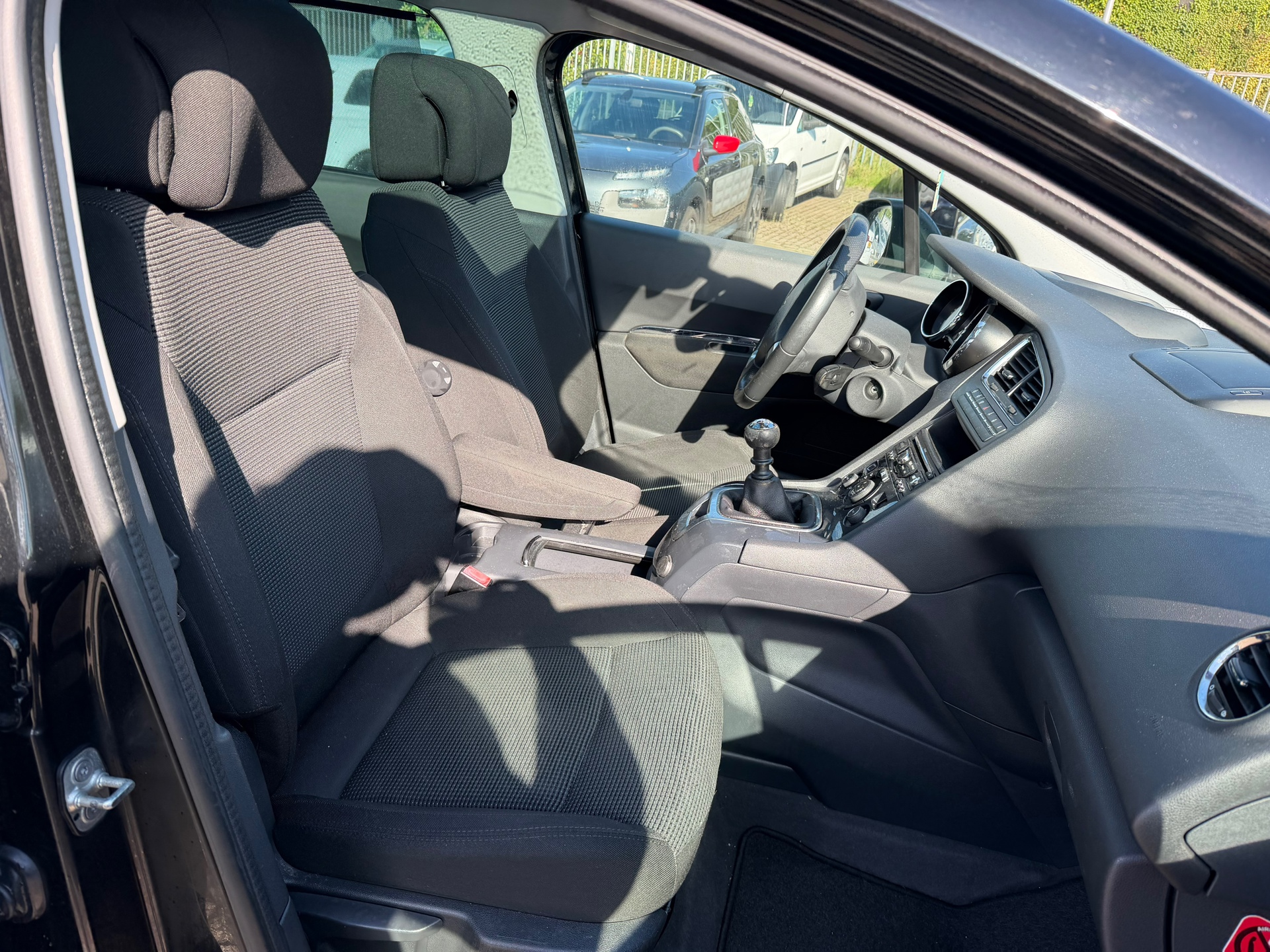 Foto van Peugeot 5008