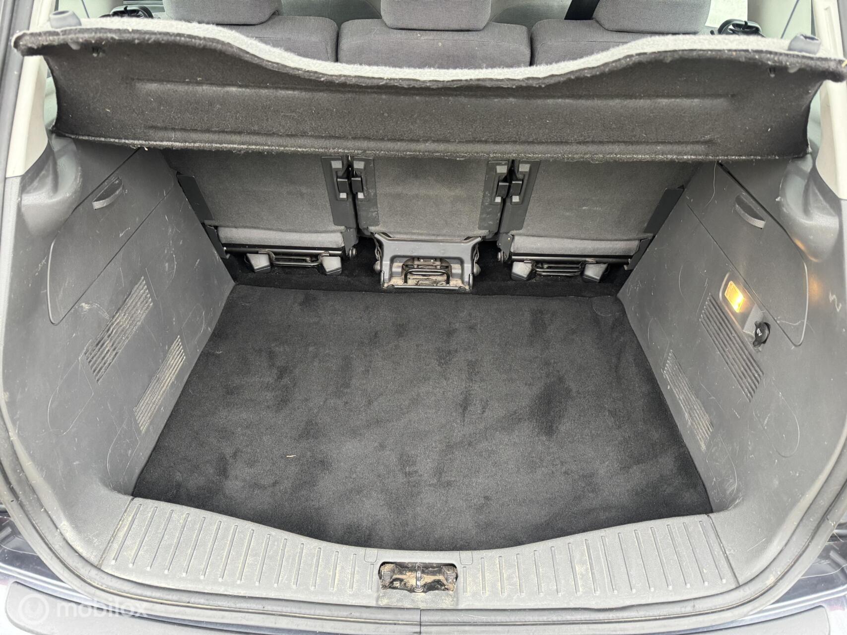 Foto van Ford C-max