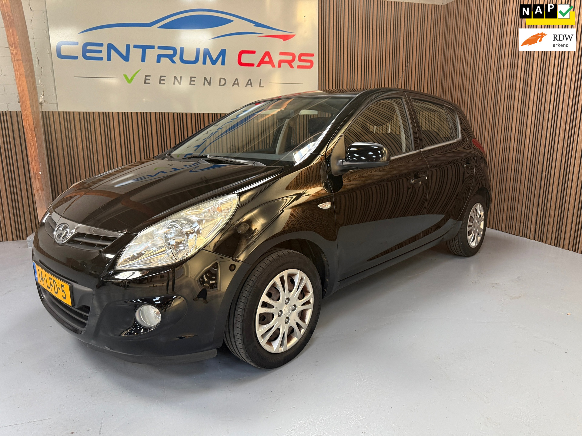 Hyundai I20 1.2i DynamicVersion, Airco, Nieuwe APK 2010 - voorkant