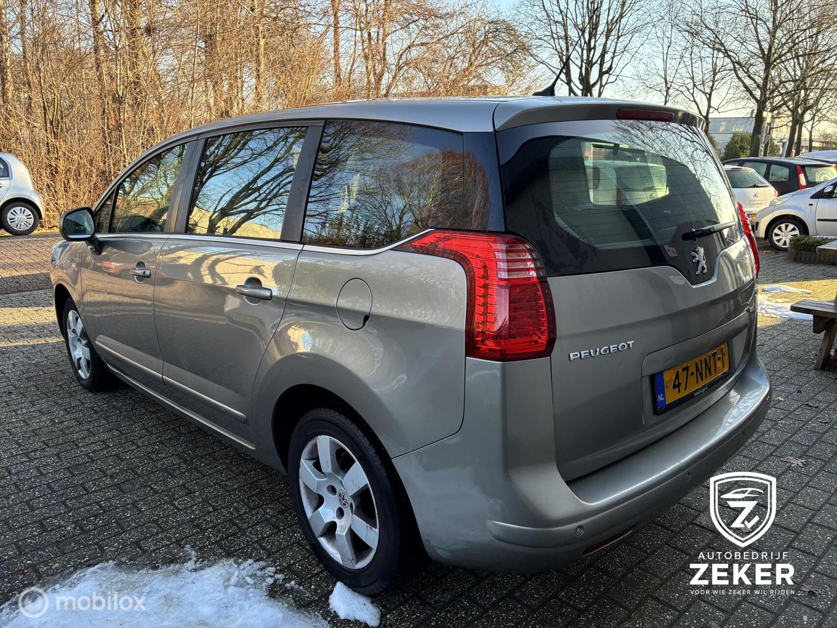 Foto van Peugeot 5008