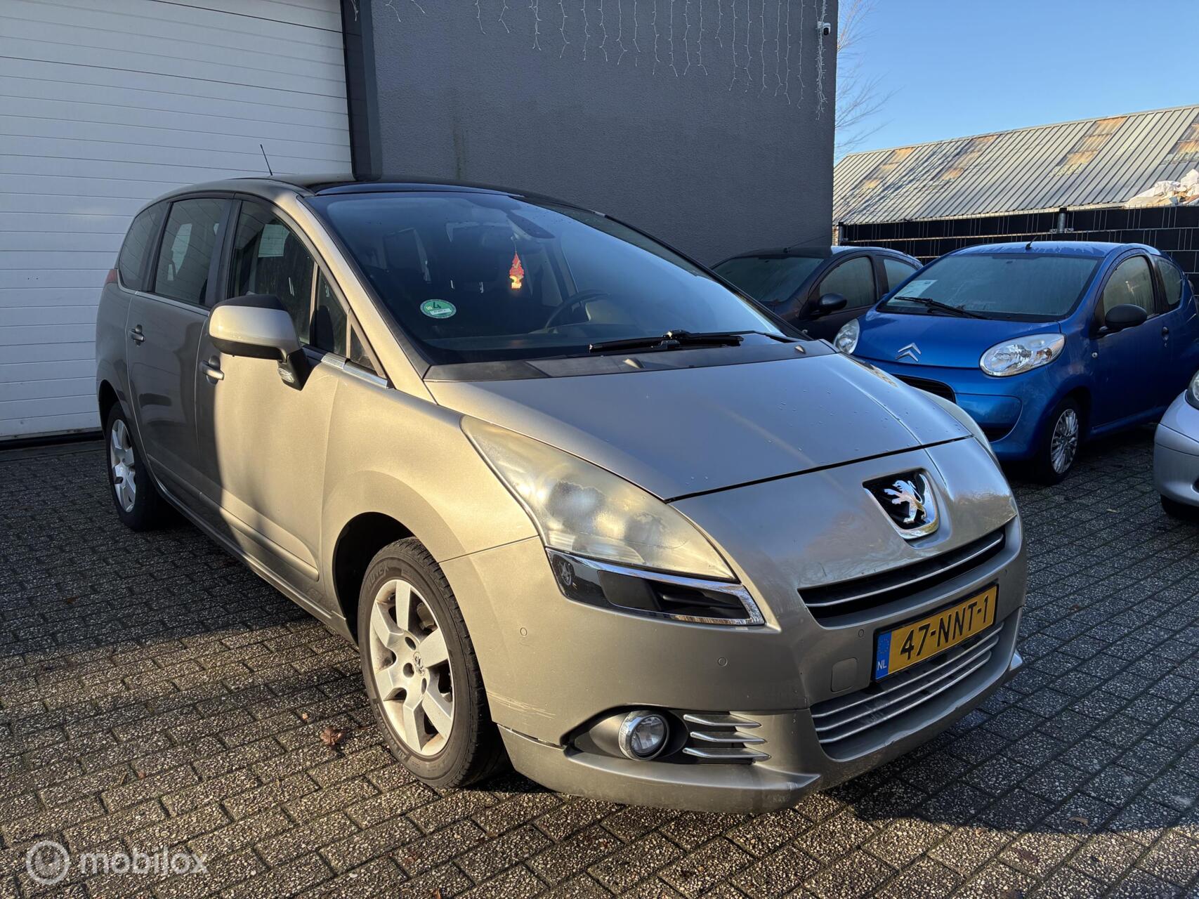Foto van Peugeot 5008