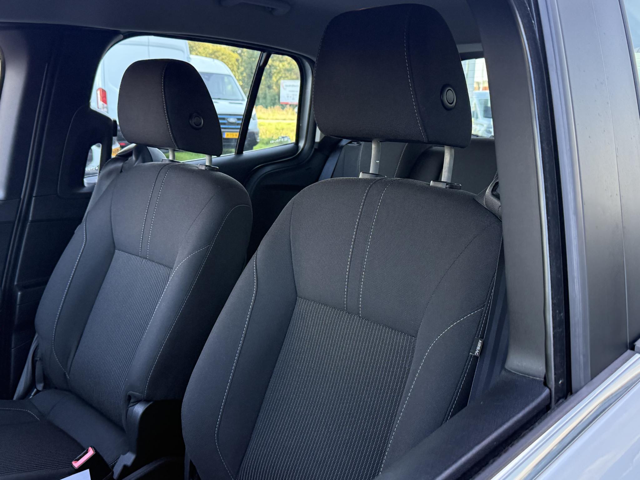Foto van Ford B-max