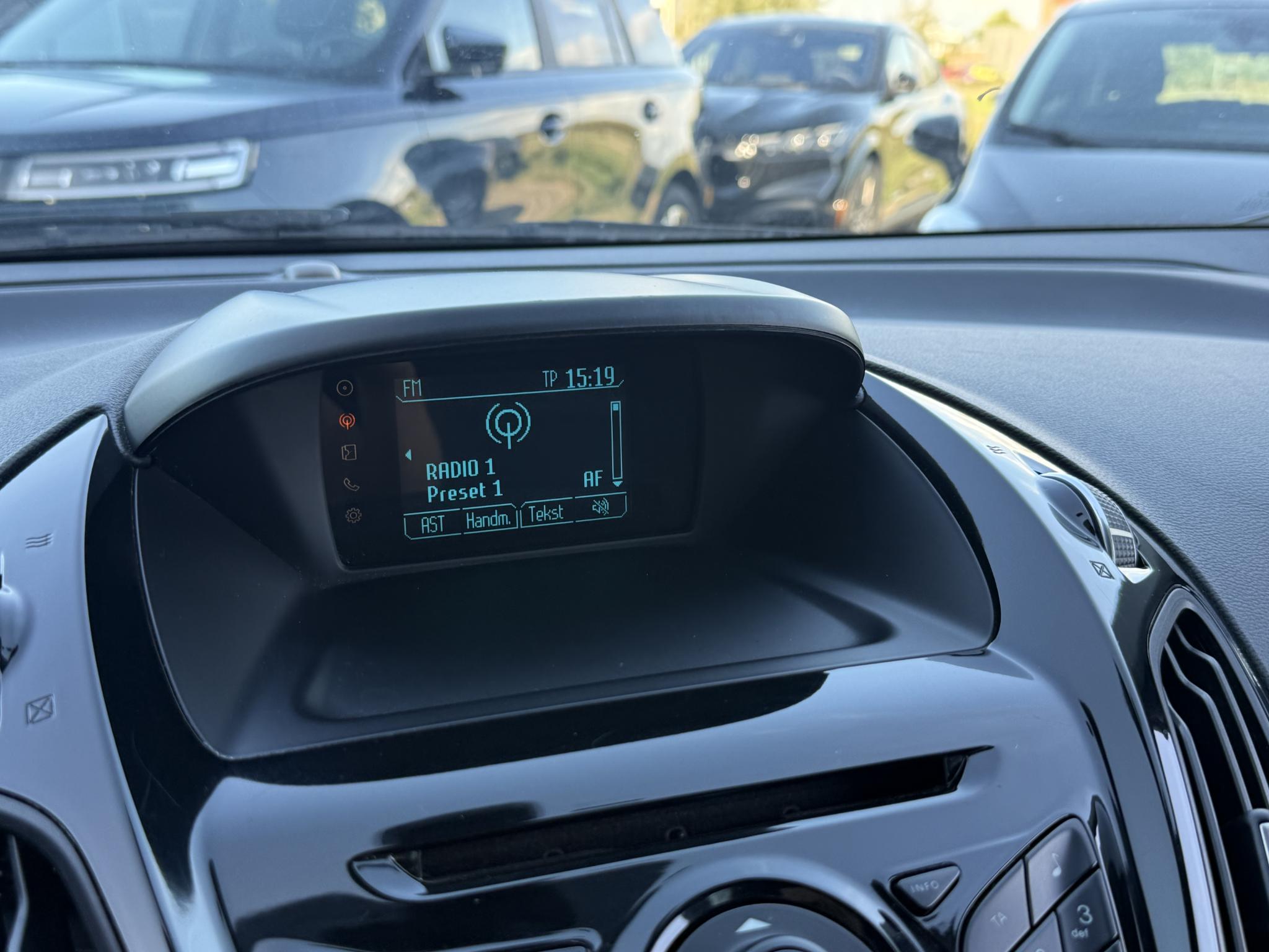 Foto van Ford B-max