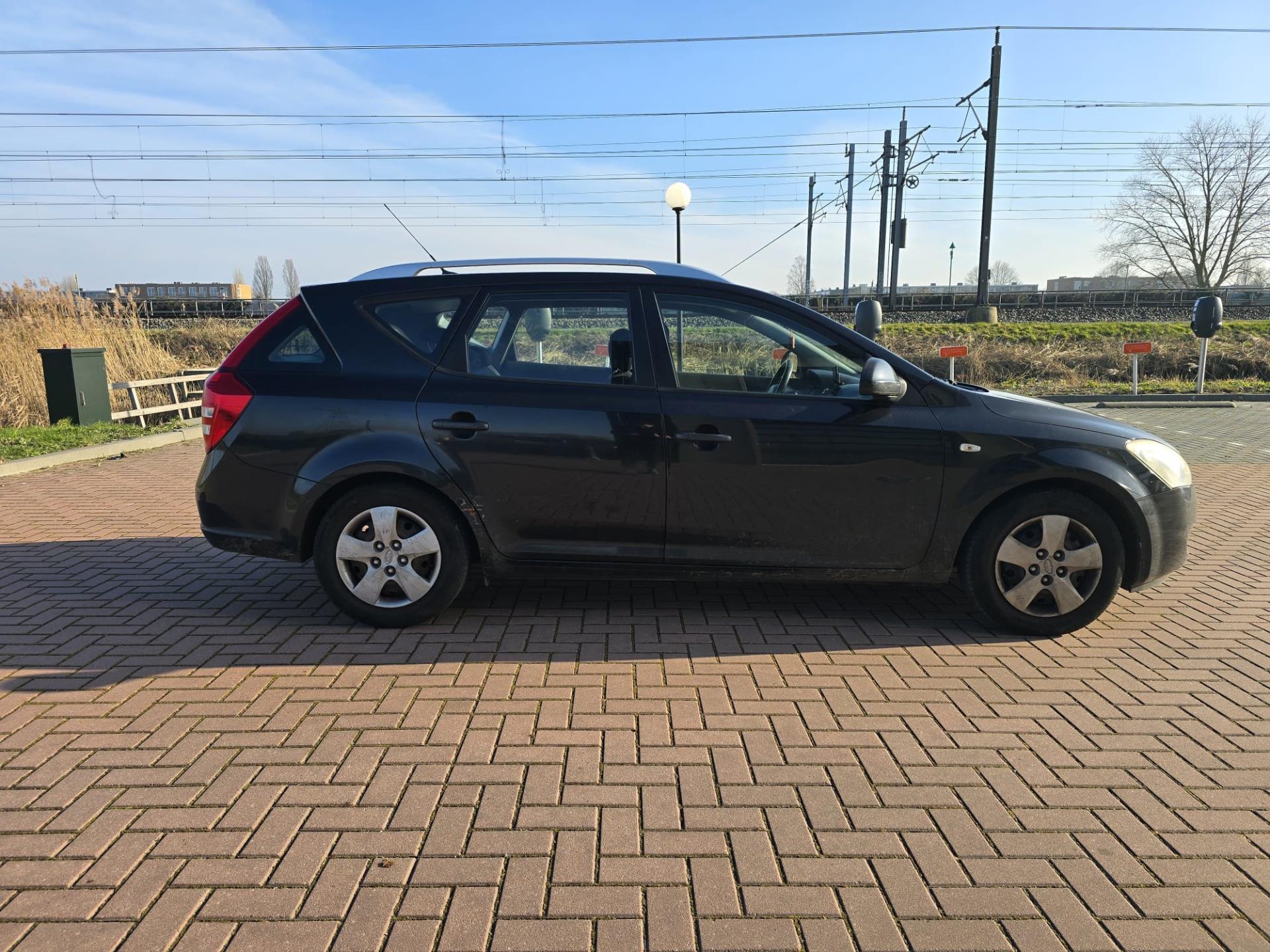 Foto van Kia Cee D