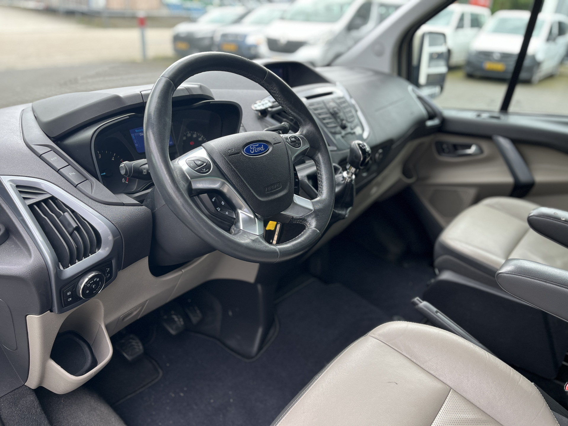 Foto van Ford Tourneo Custom