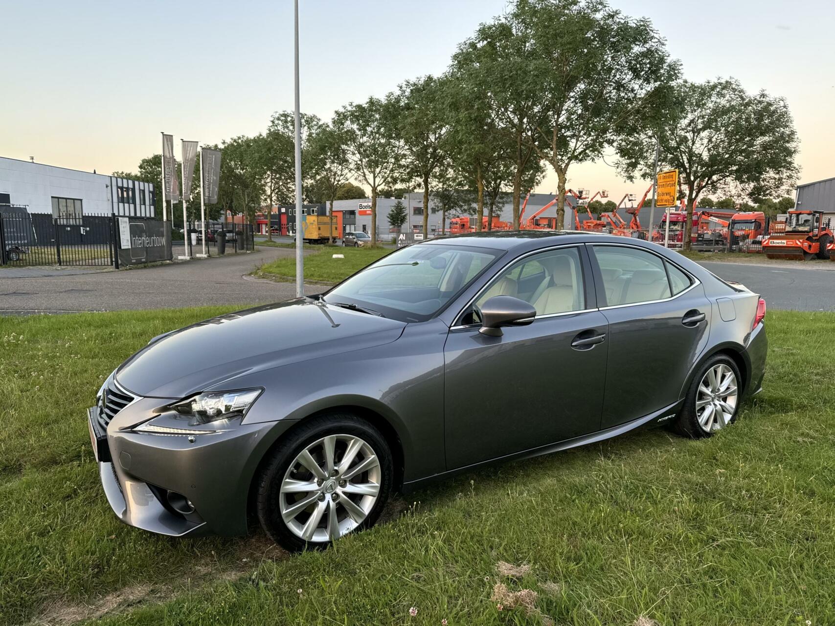 Foto van Lexus Is