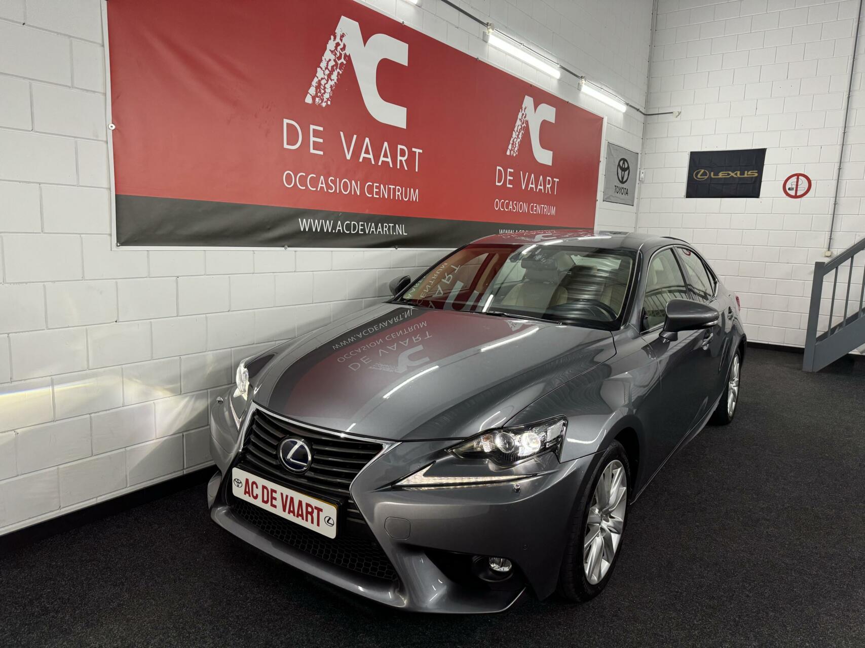 Foto van Lexus Is