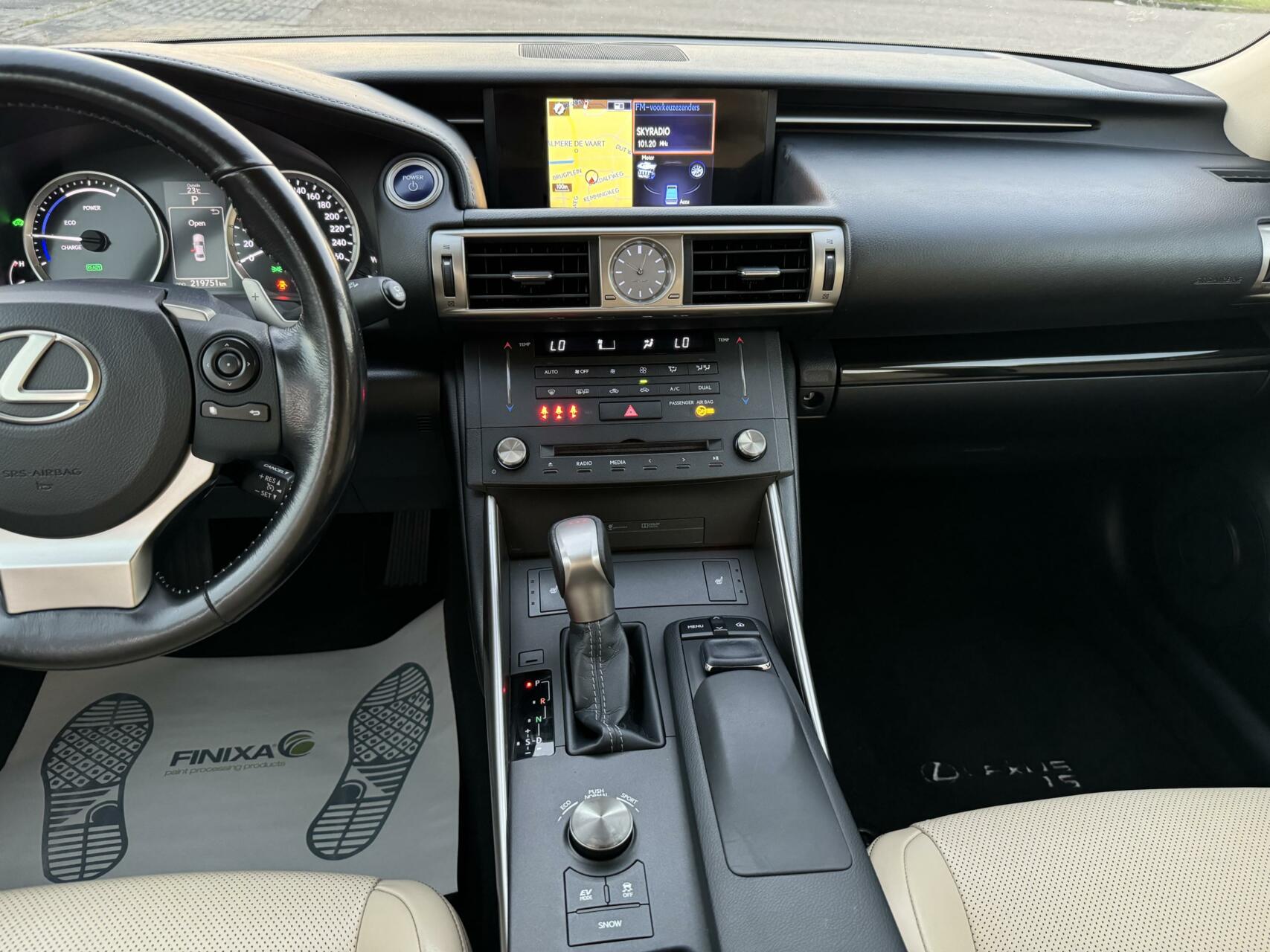 Foto van Lexus Is
