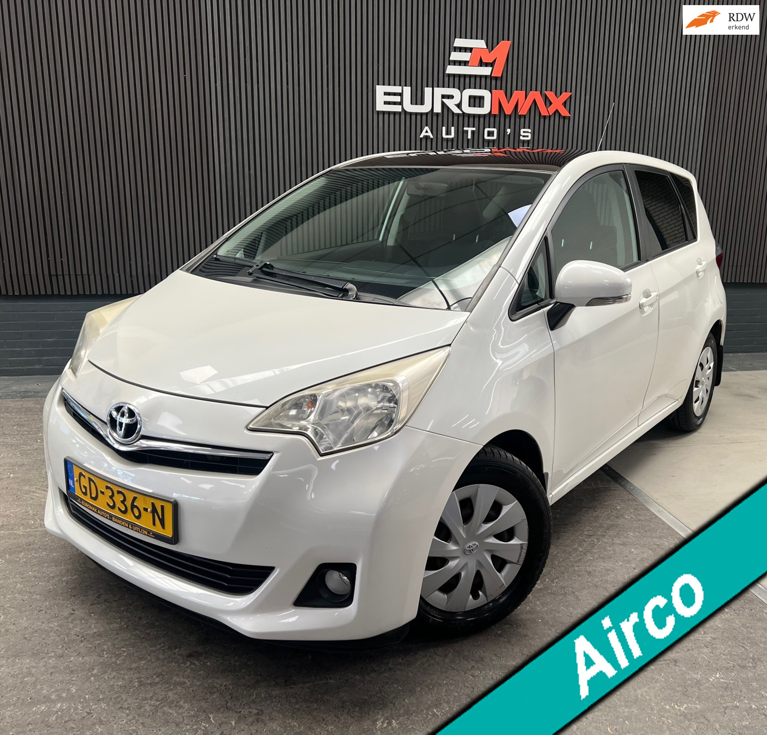 Toyota Verso-s 1.3 VVT-i Dynamic 2012 - voorkant