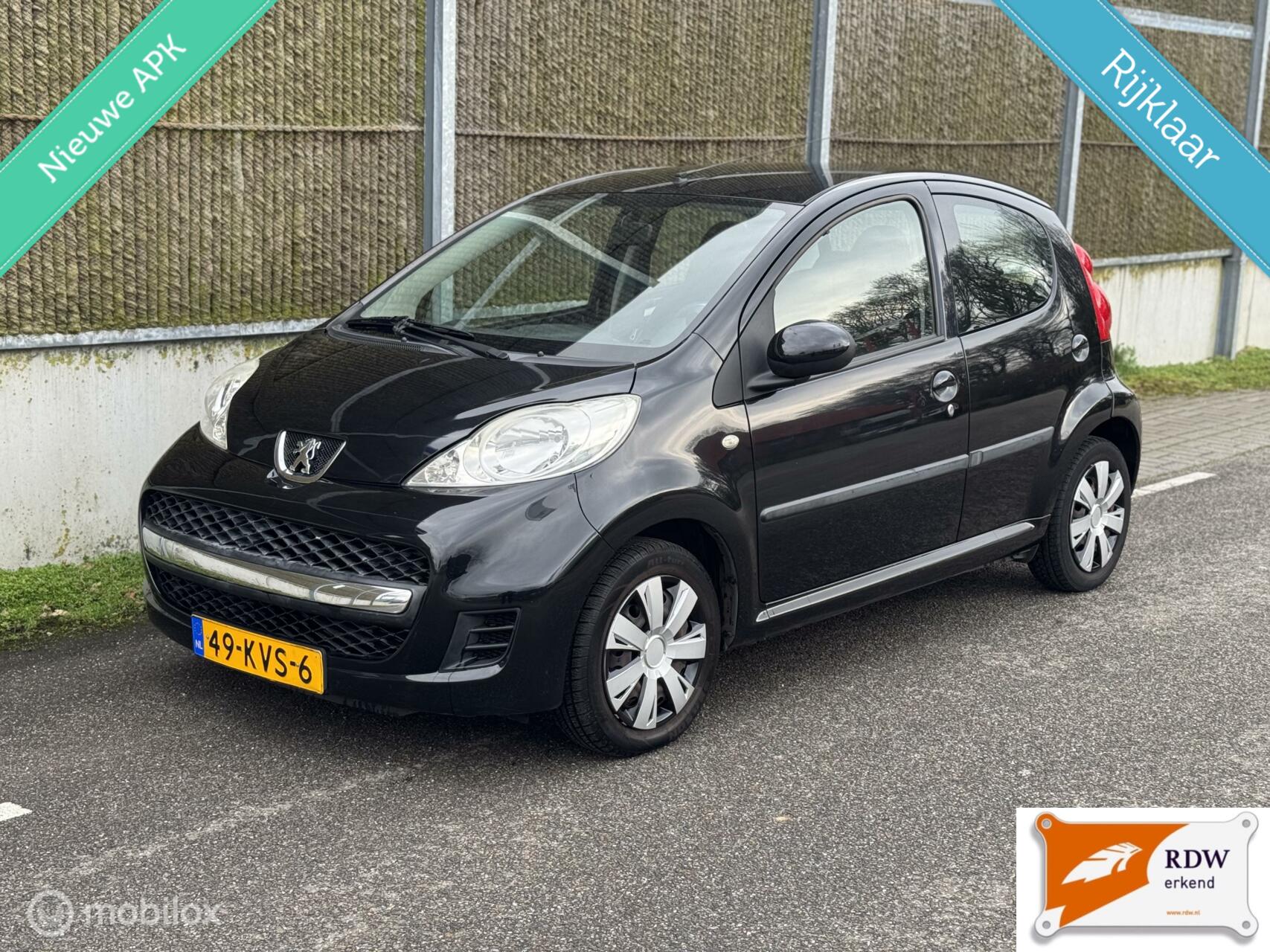 Peugeot 107 1.0-12V Sublime NAP/AIRCO/NWE APK/NWE KOPPELING 2010 - voorkant