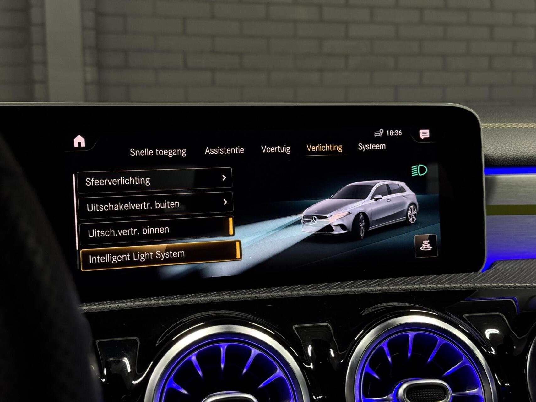 Foto van Mercedes-Benz A 200