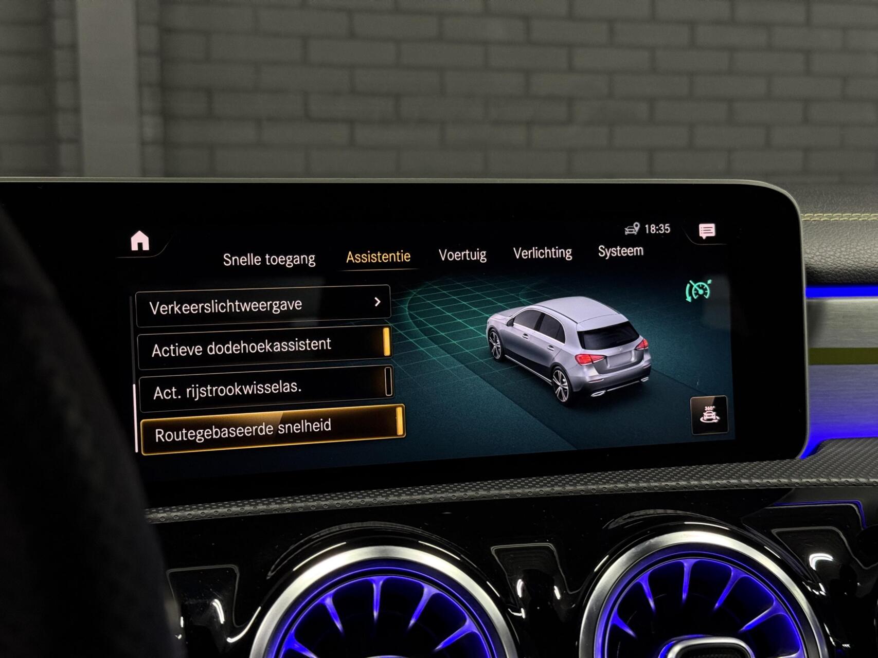 Foto van Mercedes-Benz A 200
