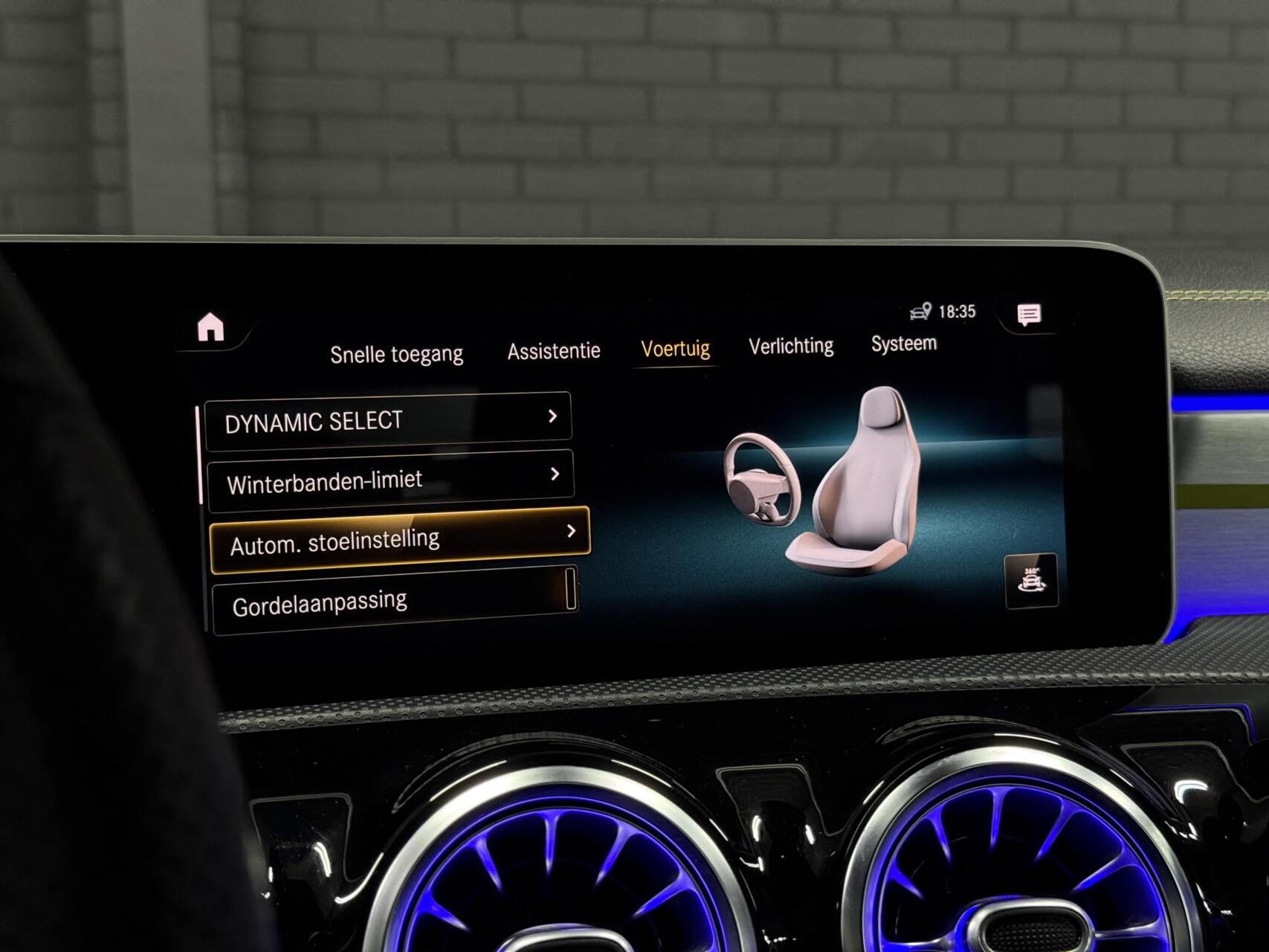 Foto van Mercedes-Benz A 200