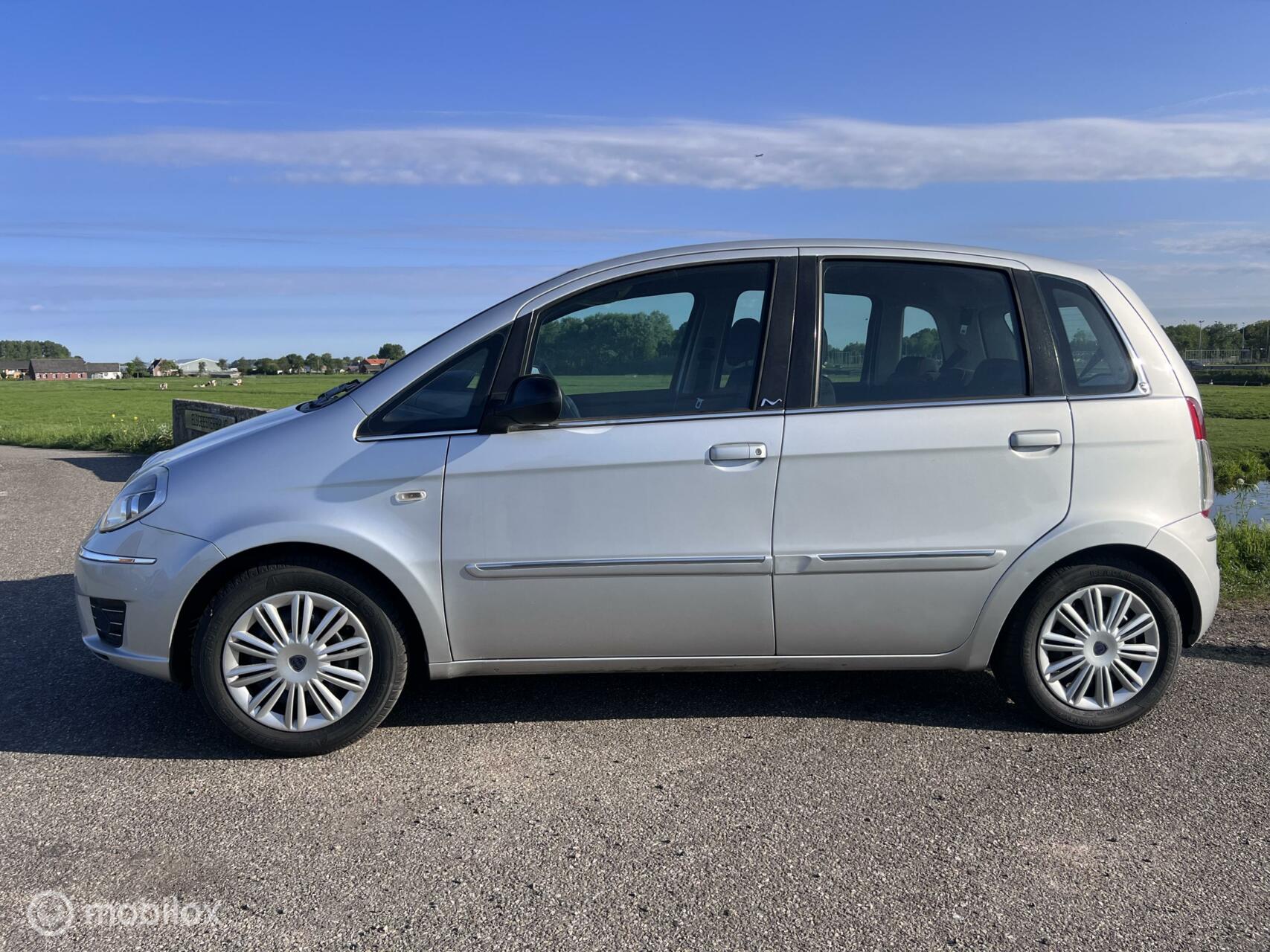 Foto van Lancia Musa