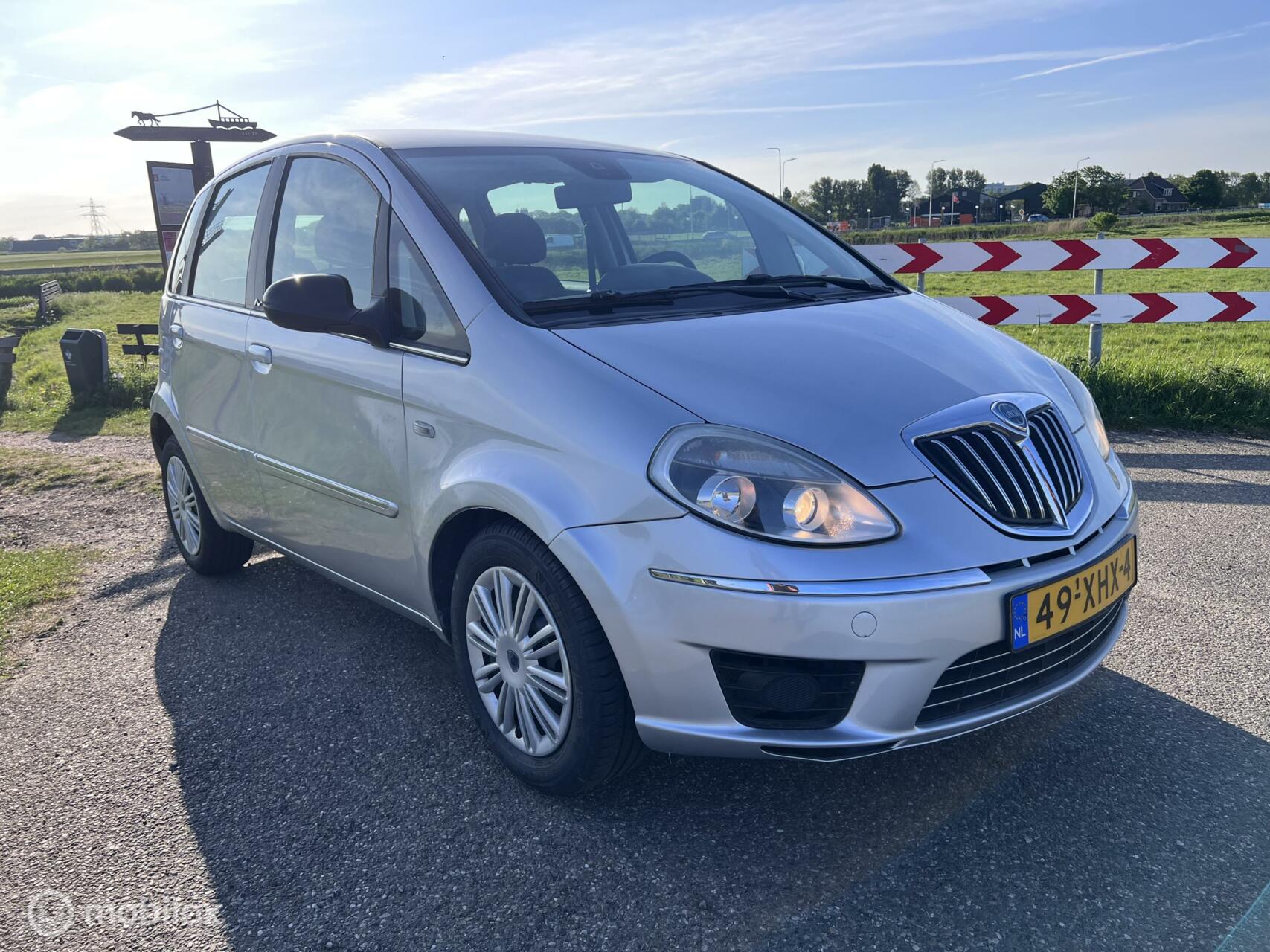 Foto van Lancia Musa