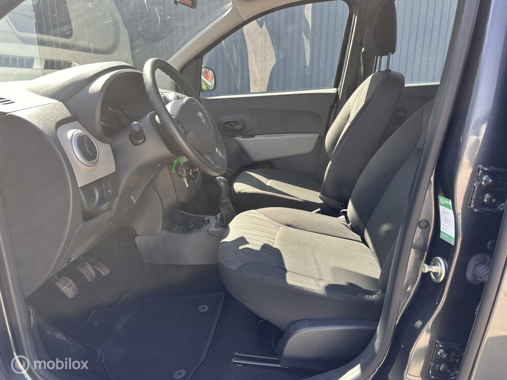Foto van Dacia Lodgy