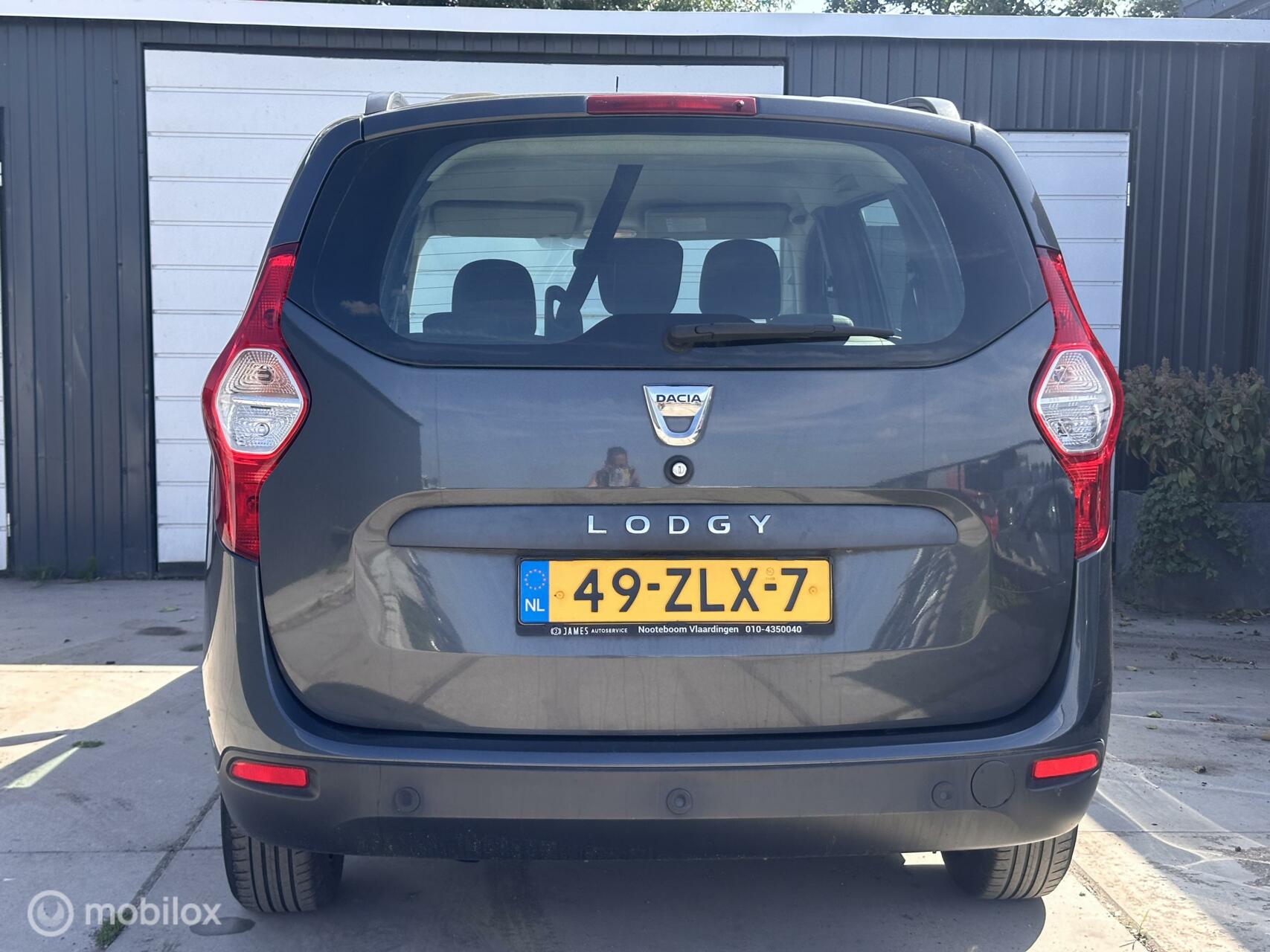 Foto van Dacia Lodgy