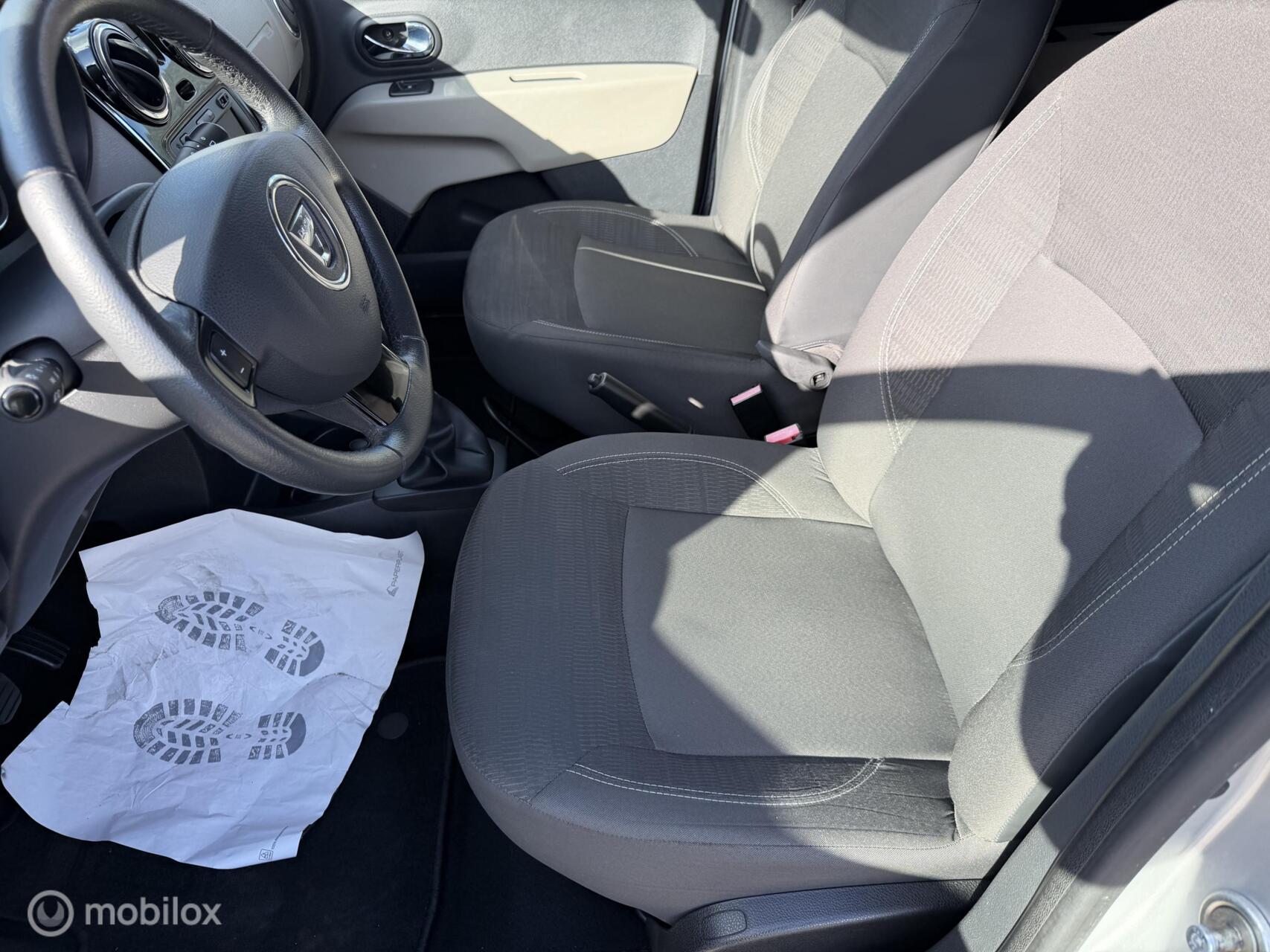 Foto van Dacia Lodgy