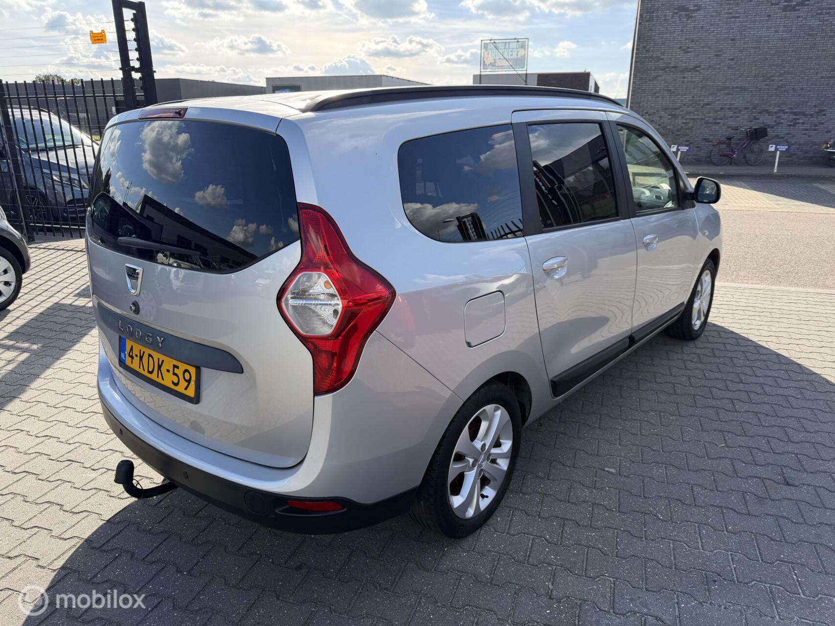Foto van Dacia Lodgy
