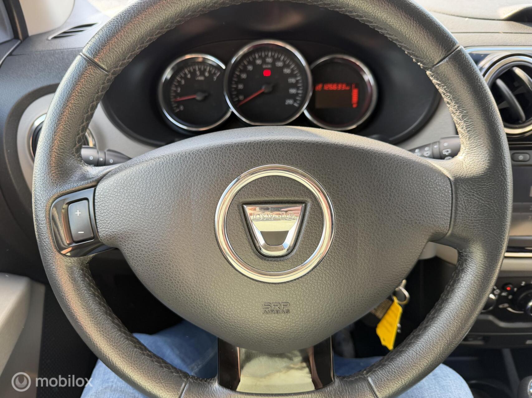 Foto van Dacia Lodgy