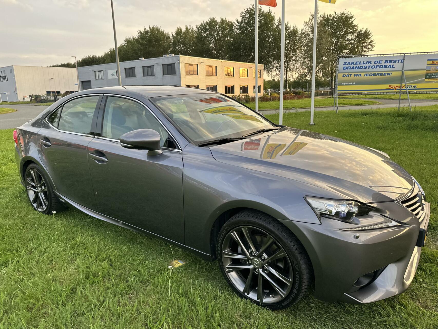 Foto van Lexus Is