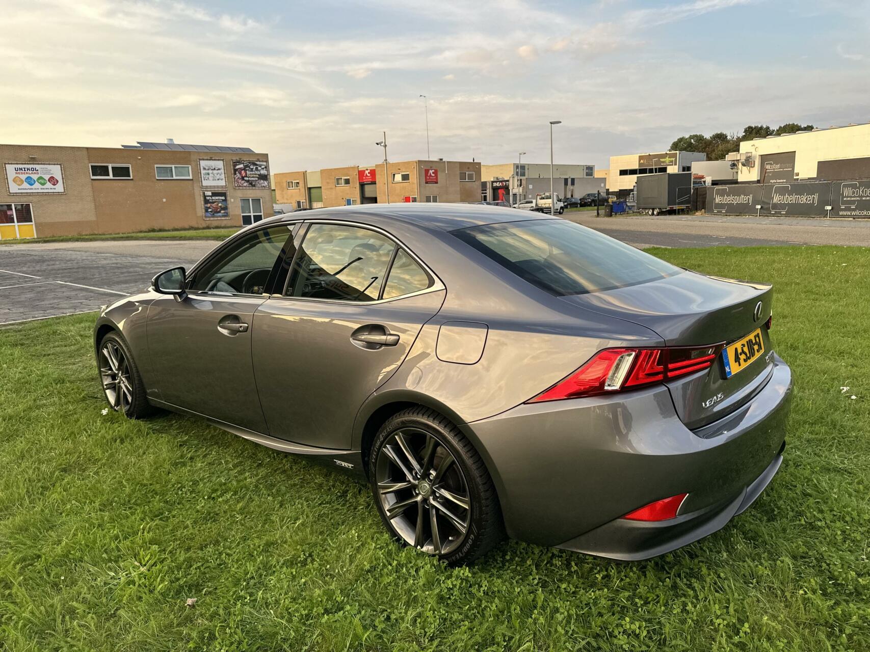 Foto van Lexus Is