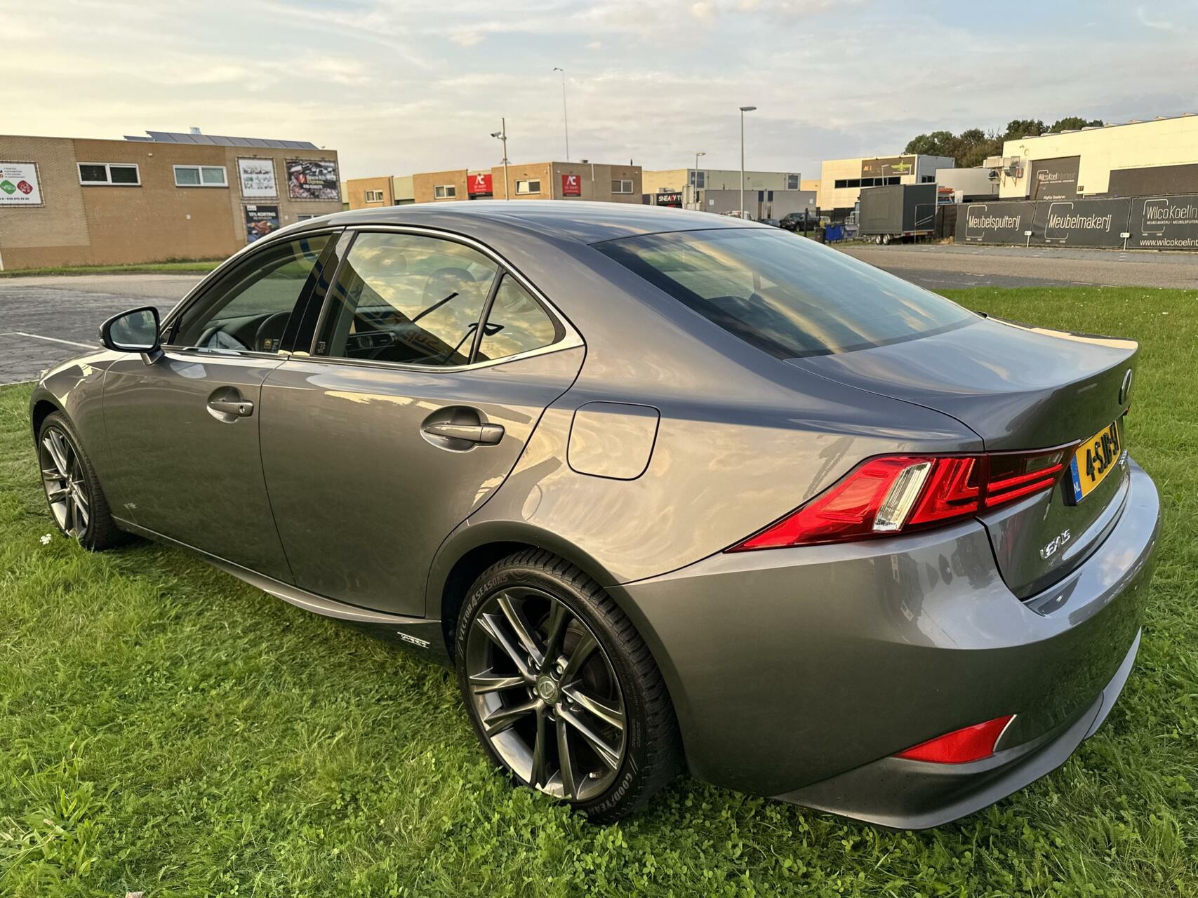 Foto van Lexus Is
