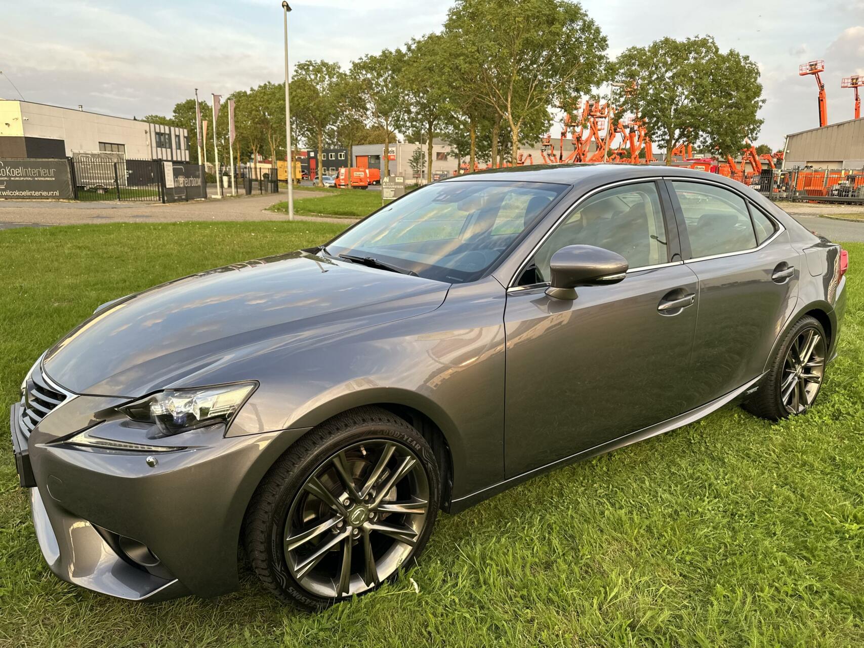 Foto van Lexus Is