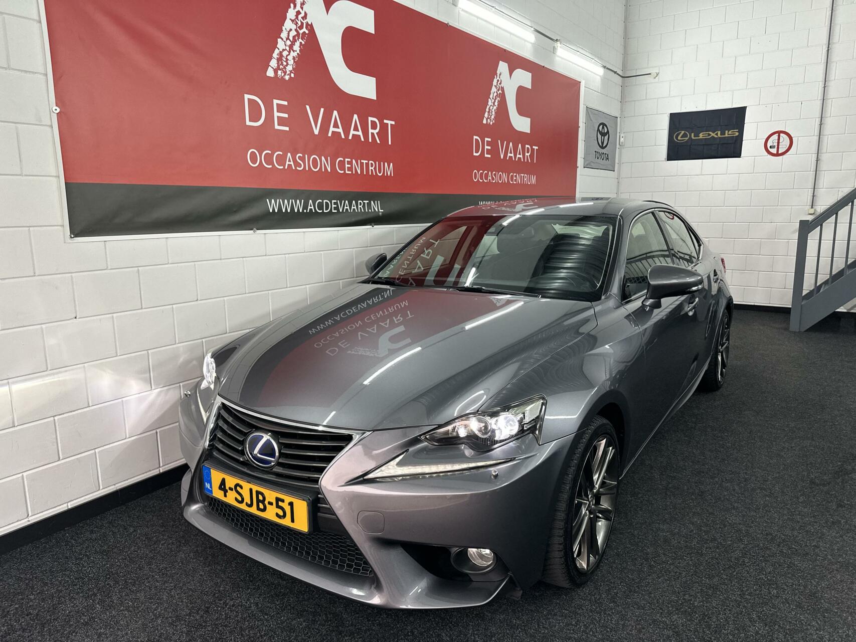 Foto van Lexus Is