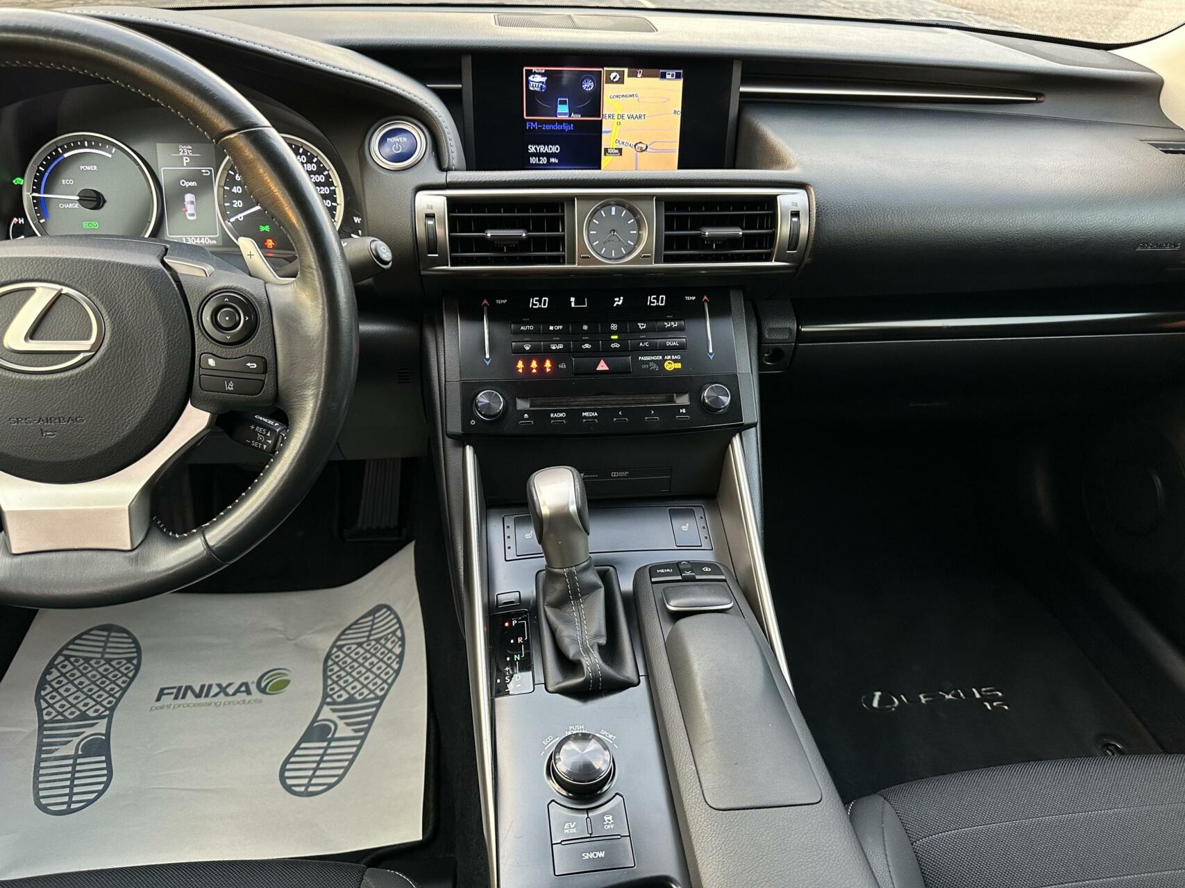 Foto van Lexus Is