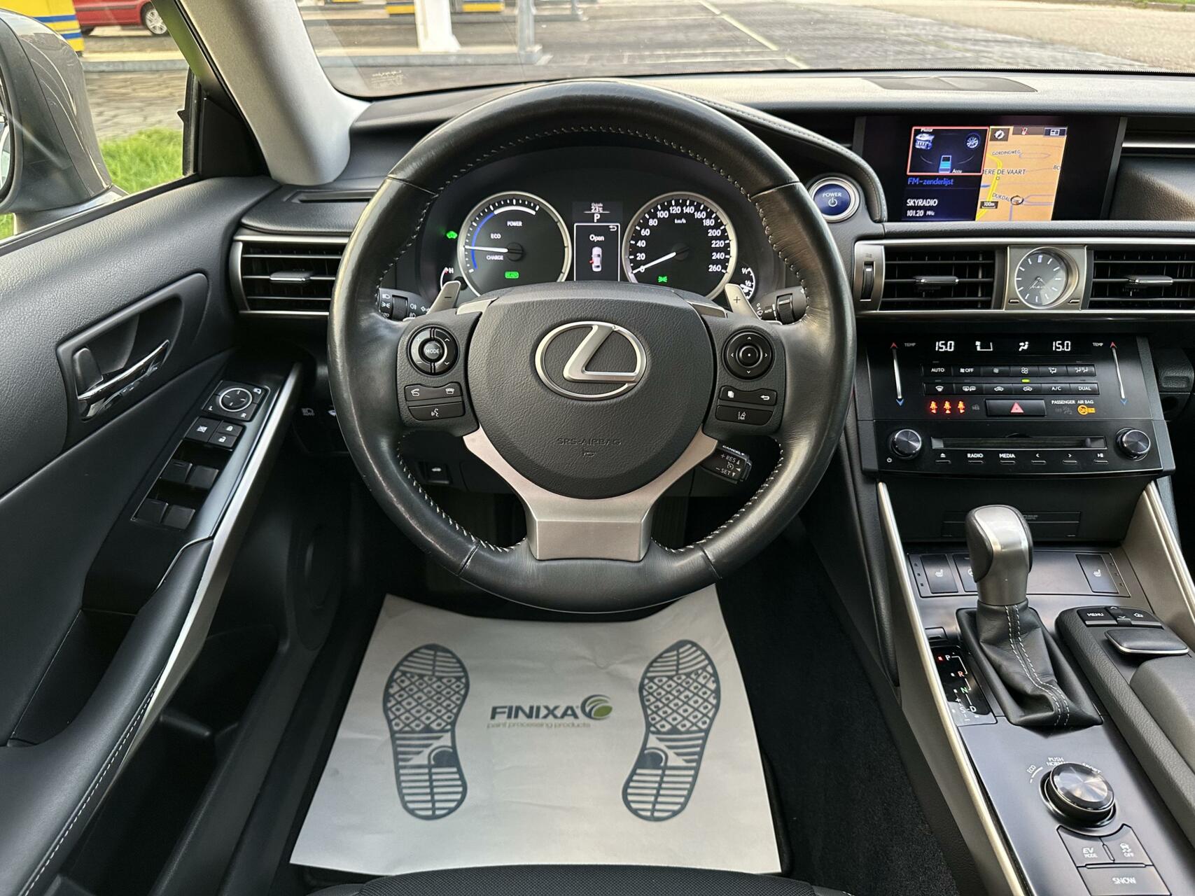 Foto van Lexus Is