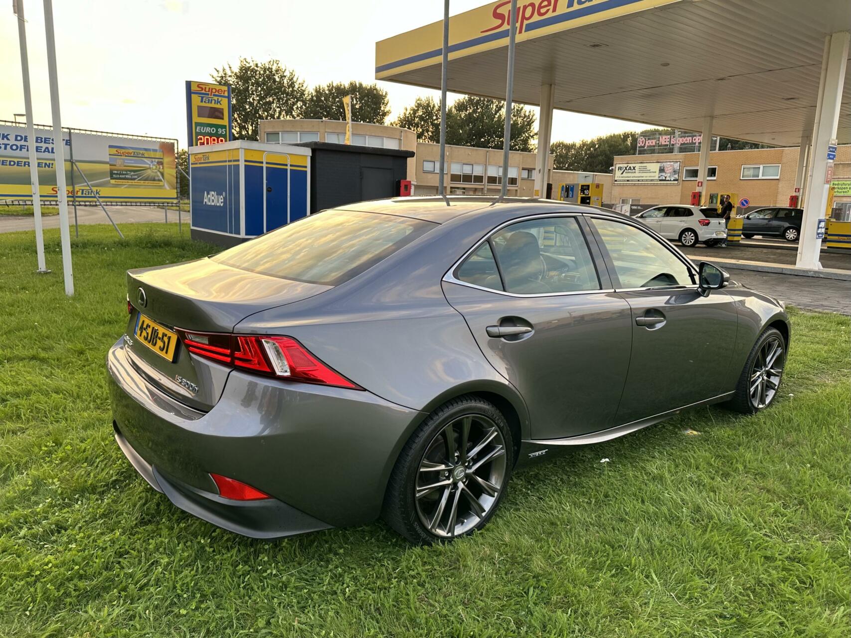 Foto van Lexus Is