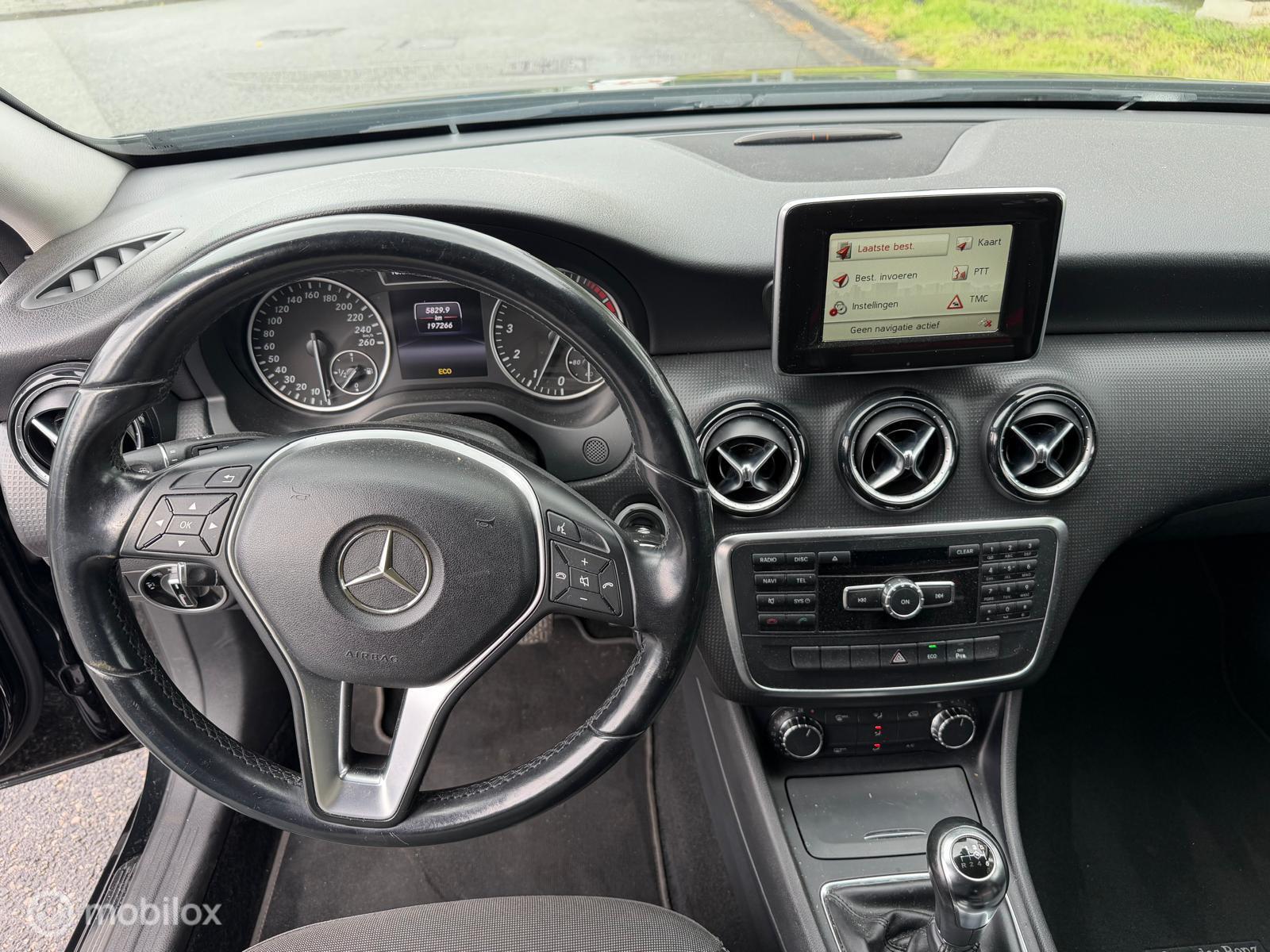 Foto van Mercedes-Benz A 180