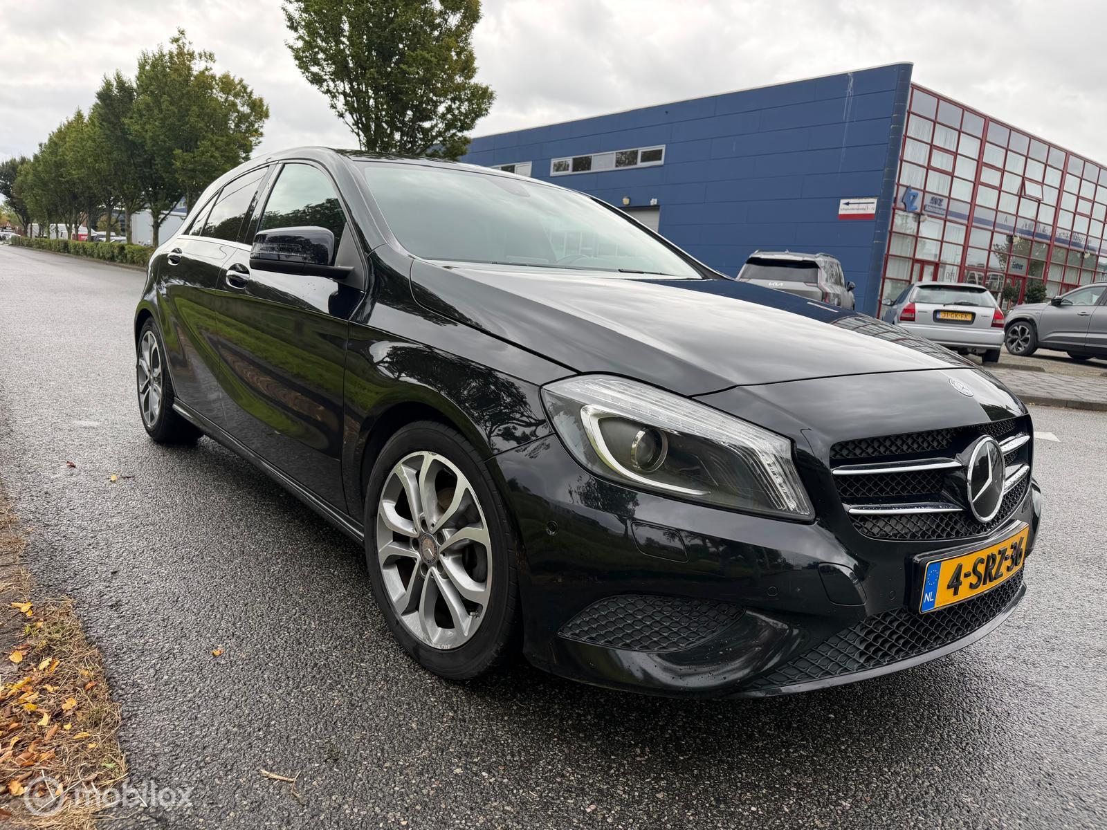 Foto van Mercedes-Benz A 180