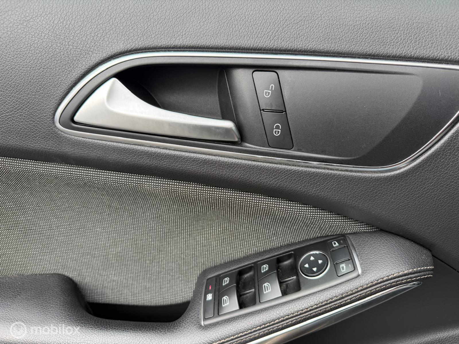 Foto van Mercedes-Benz A 180