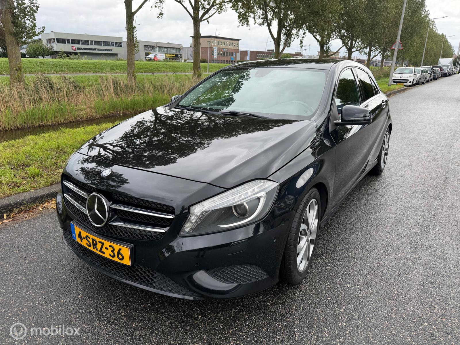 Foto van Mercedes-Benz A 180