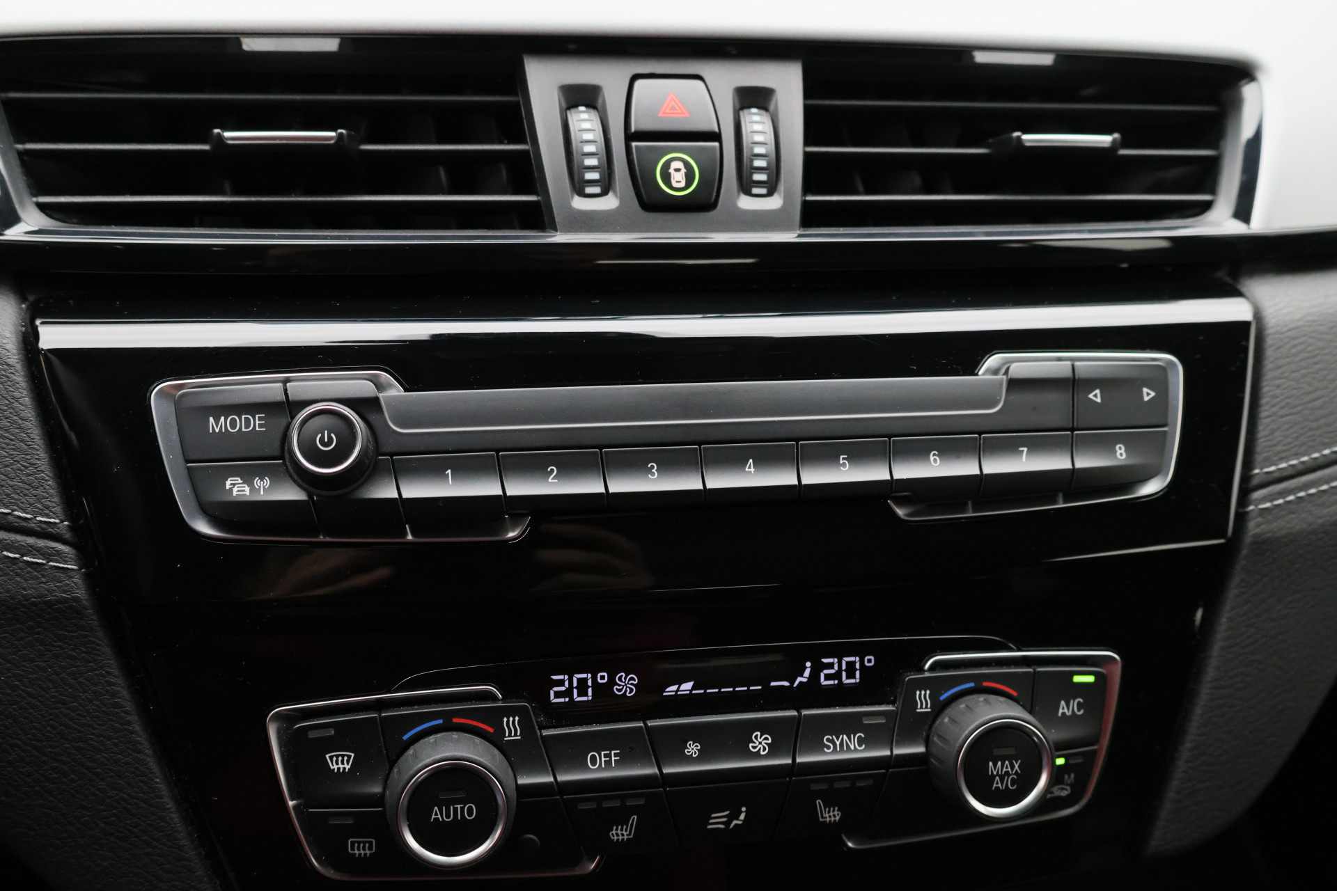 Foto van BMW X2 Xdrive20i