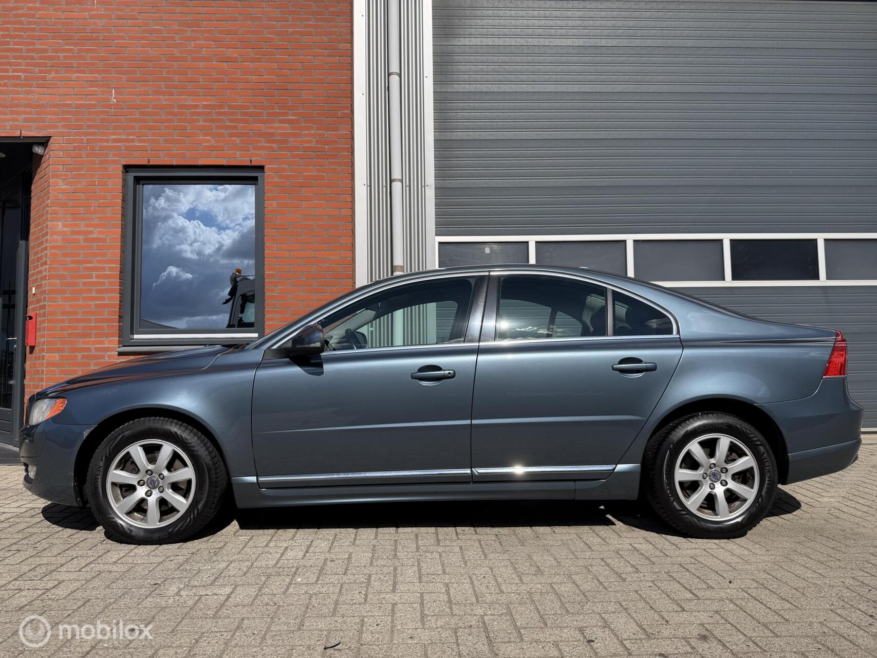 Volvo S80 1.6 T4 Kinetic Automaat - face-lift - orig. NL 2014 - voorkant
