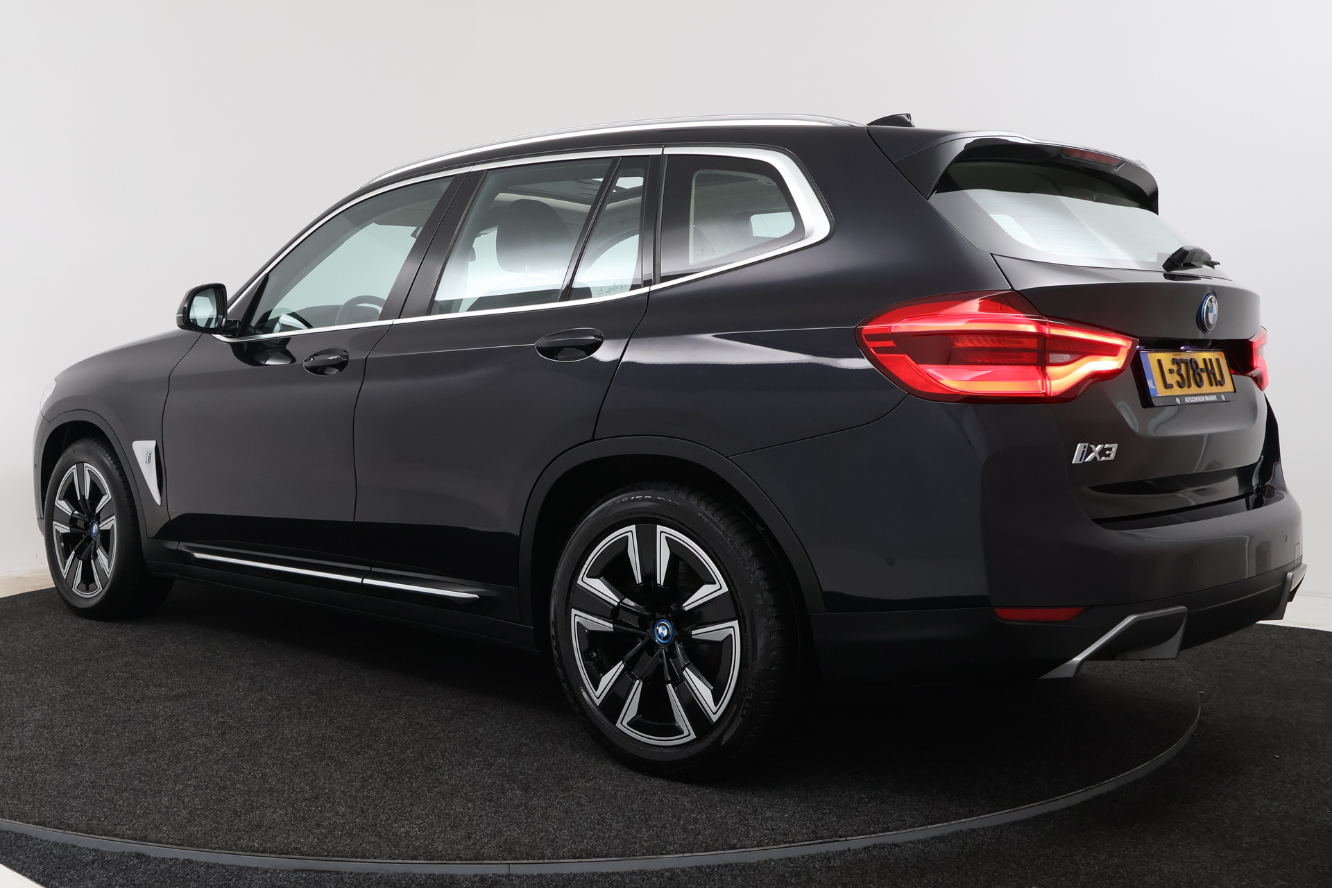 Foto van BMW Ix3