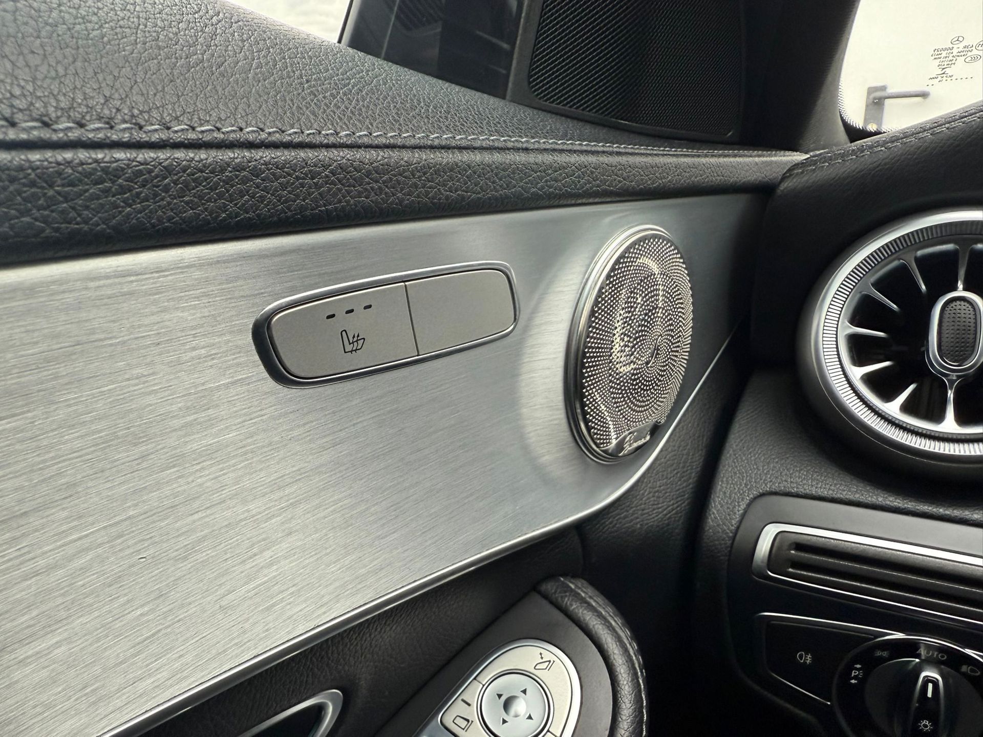 Foto van Mercedes-Benz C 200