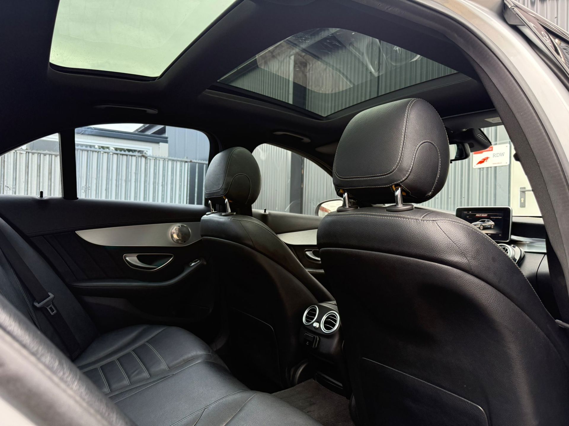 Foto van Mercedes-Benz C 200
