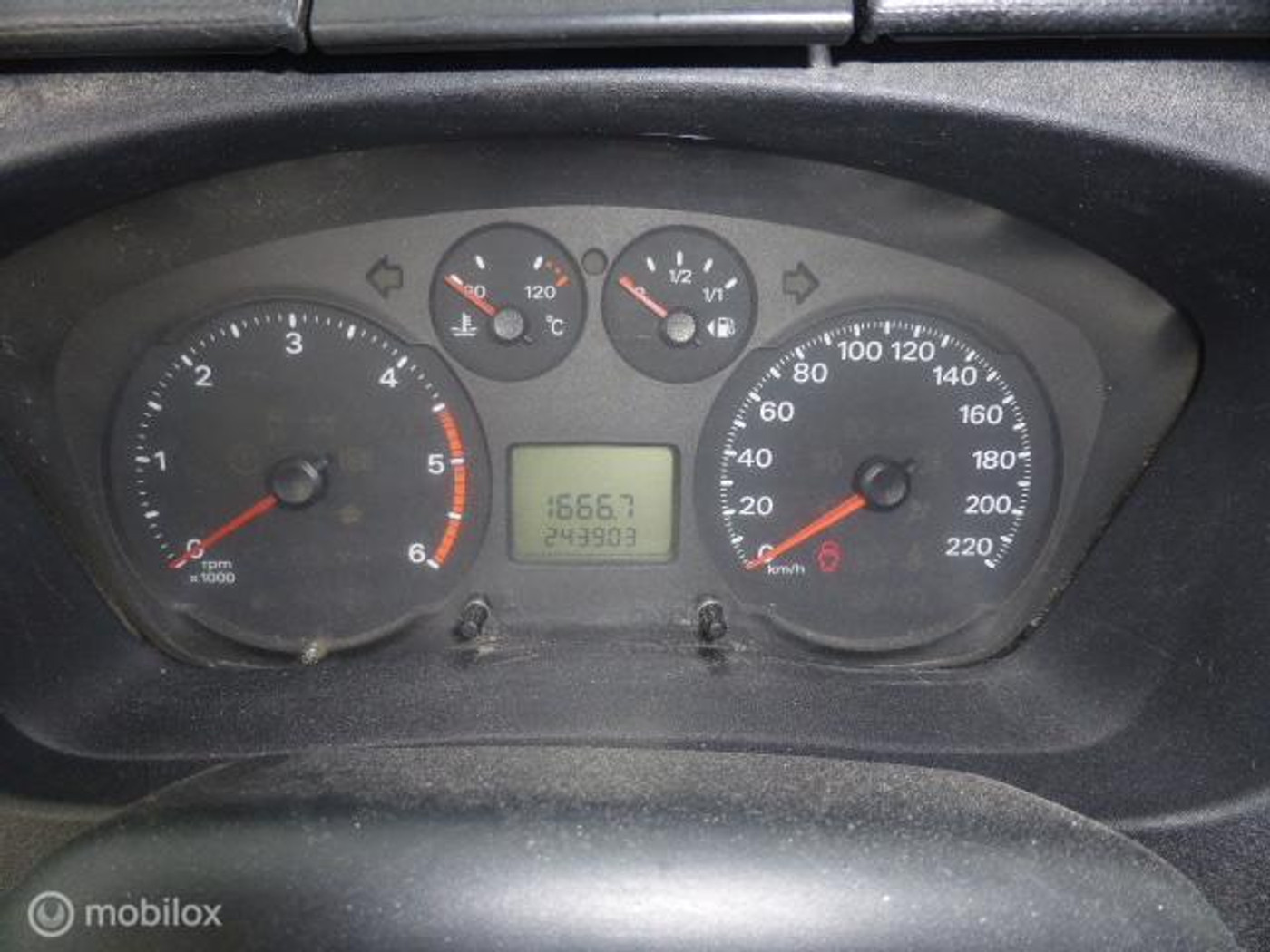Foto van Ford Transit 260s Van 85dpf LR 4.23