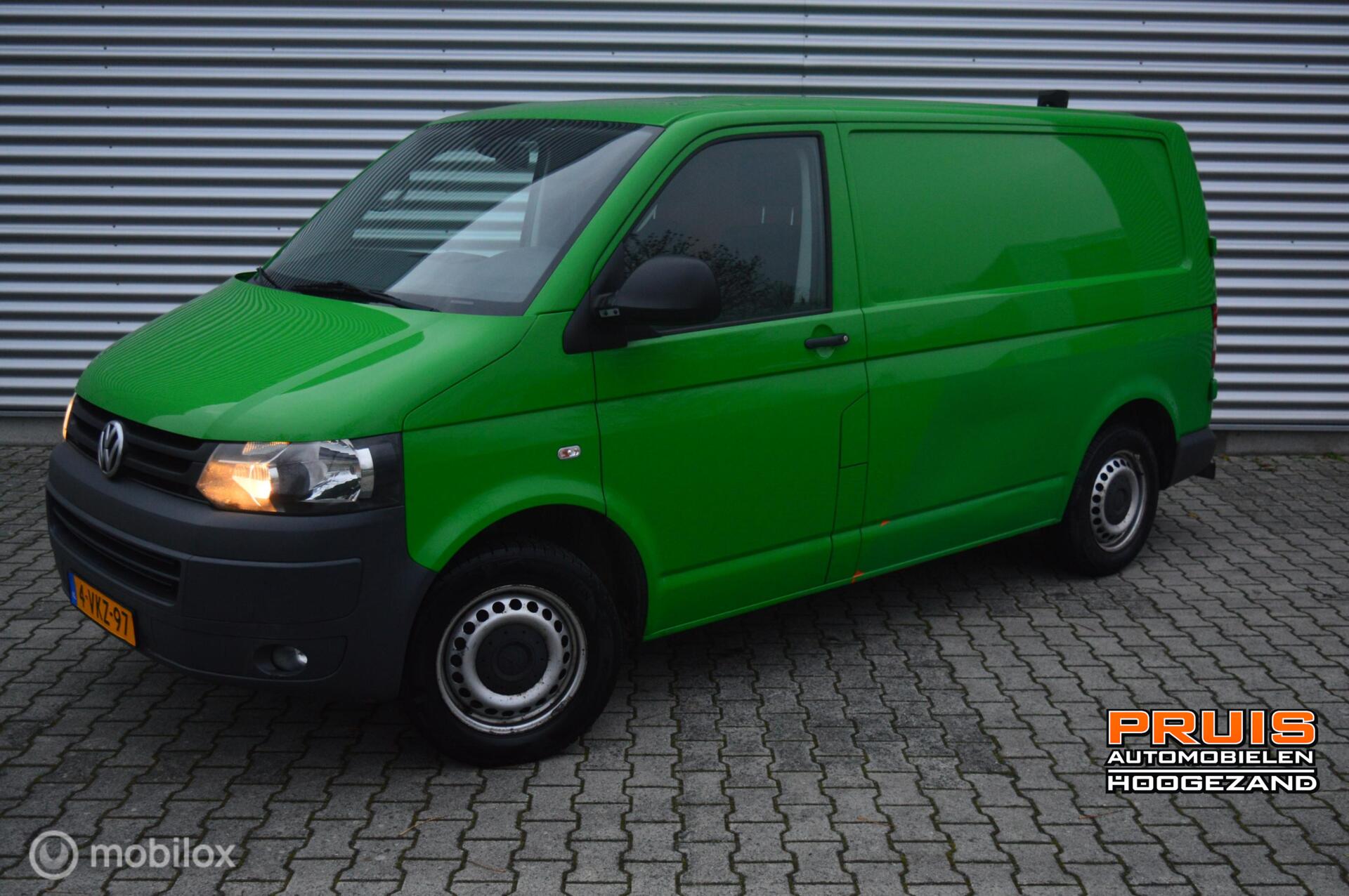 Volkswagen Transporter 2.0 TDI L1H1 APK 23-5-2023 APK AIRCO ENKEL CABINE 2011 - voorkant