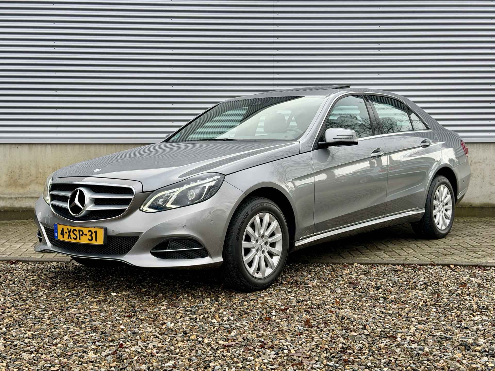 Mercedes-Benz E 200 200 Ambition Avantgarde 2013 - voorkant