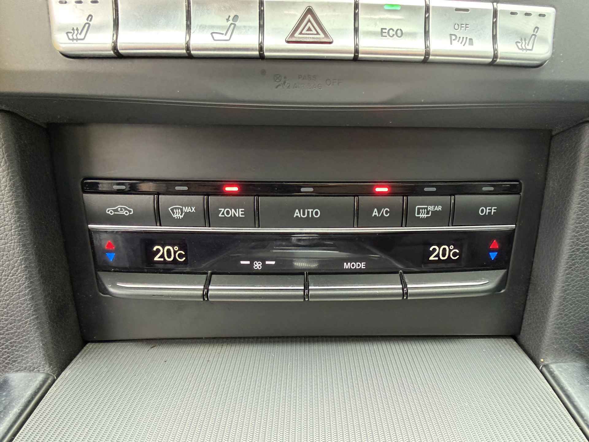 Foto van Mercedes-Benz E 200
