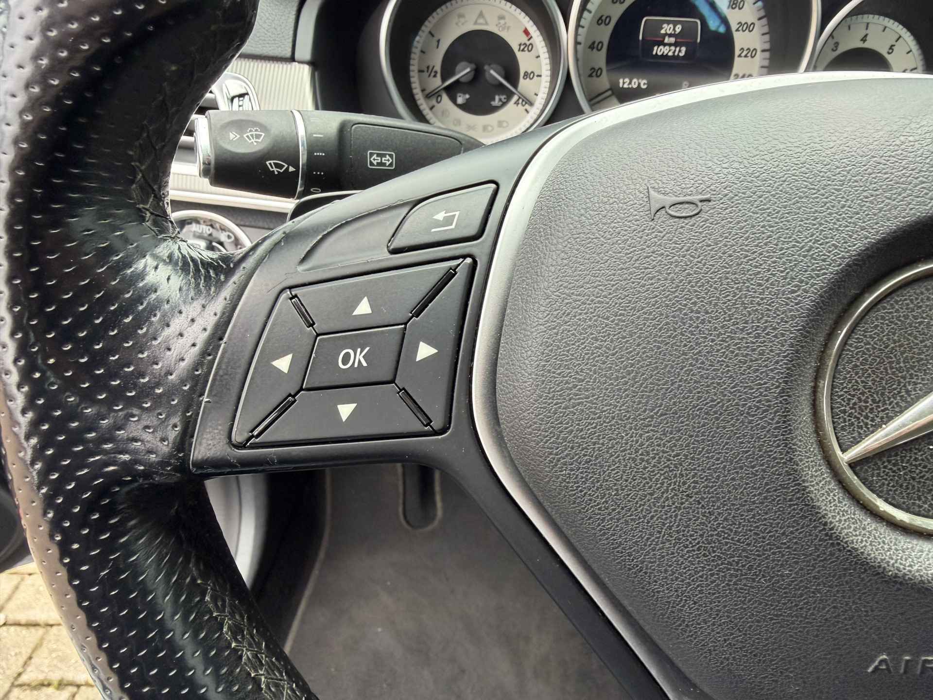 Foto van Mercedes-Benz E 200